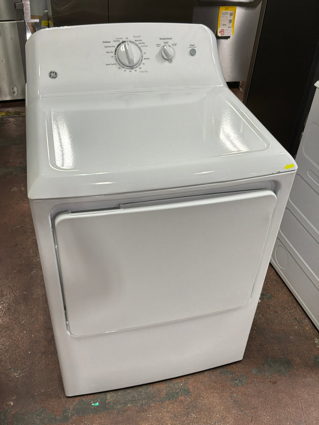 GE 6.2 cu. ft. Capacity Electric Dryer with Up To 120 ft. Venting and Shallow Depth