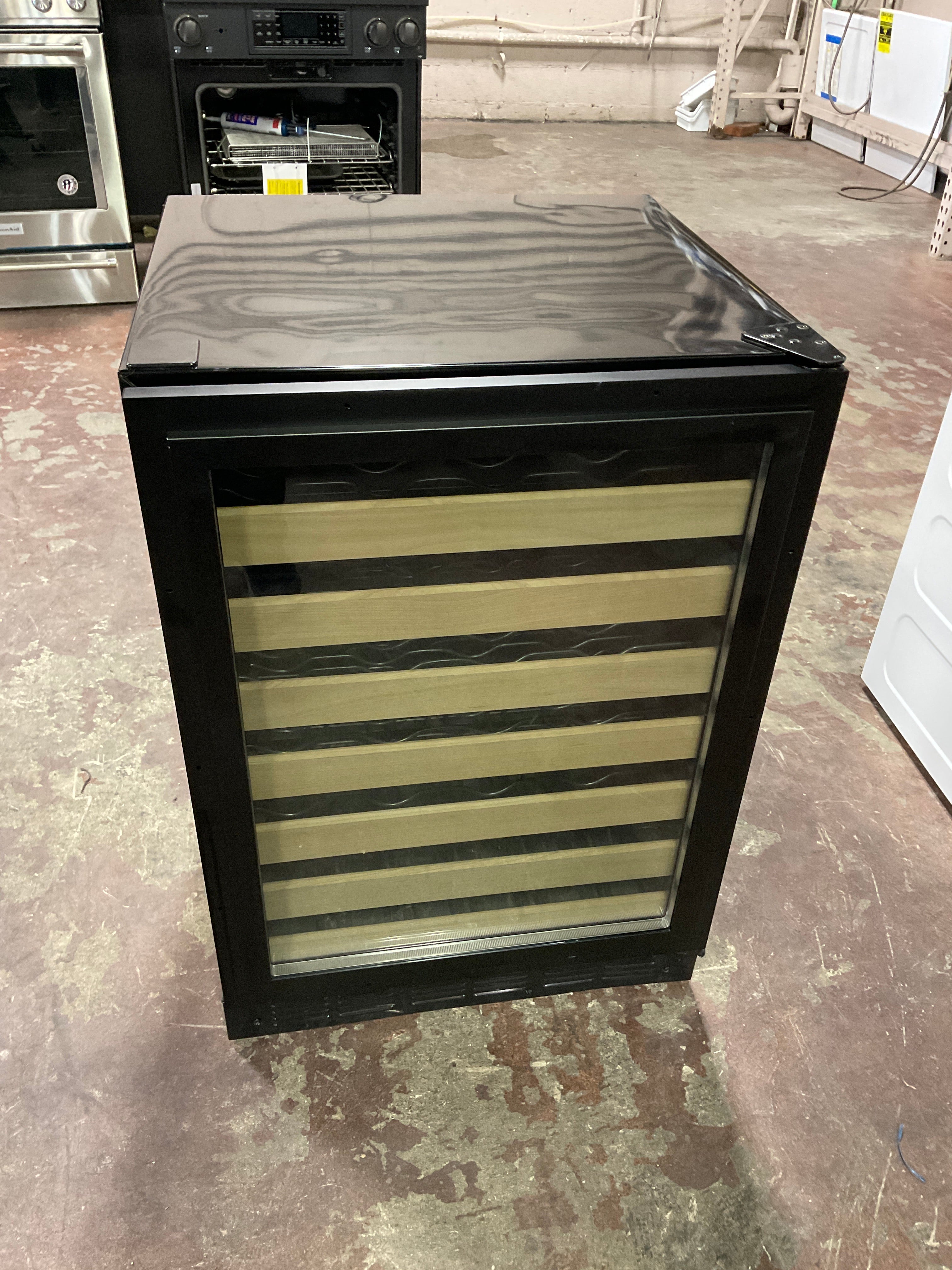 Monogram 24" Panel-Ready Wine Reserve