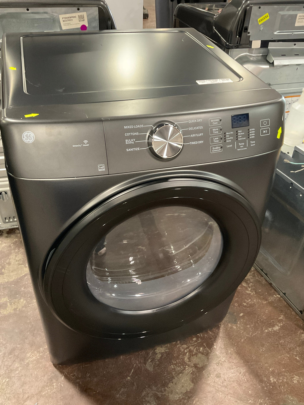 GE® ENERGY STAR® 7.8 cu. ft. Capacity Smart Front Load Electric Dryer