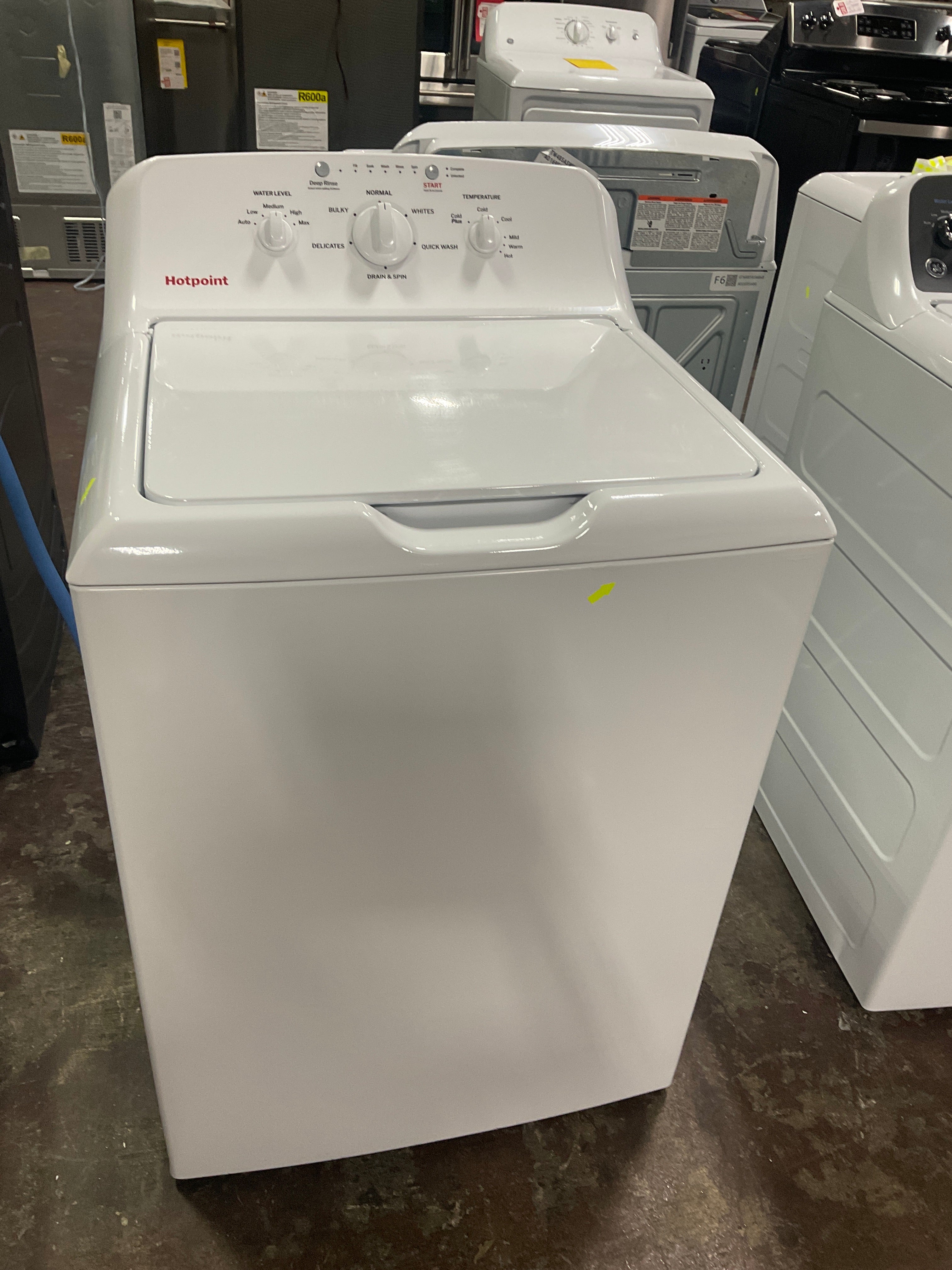 Hotpoint® 4.0 cu. ft. Capacity Washer with Stainless Steel Basket,Cold Plus and Water Level Control
