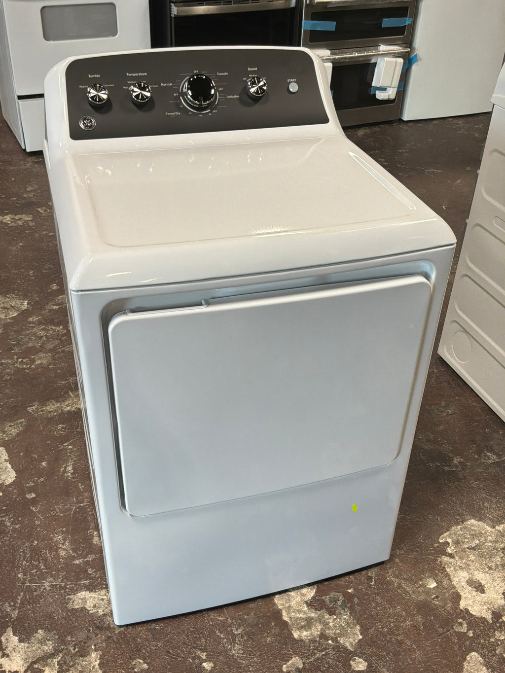GE GE® 7.2 cu. ft. Capacity Electric Dryer with Up To 120 ft. Venting and Extended Tumble
