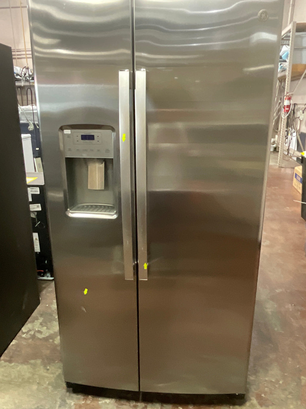 GE 25.1 Cu. Ft. Fingerprint Resistant Side-By-Side Refrigerator