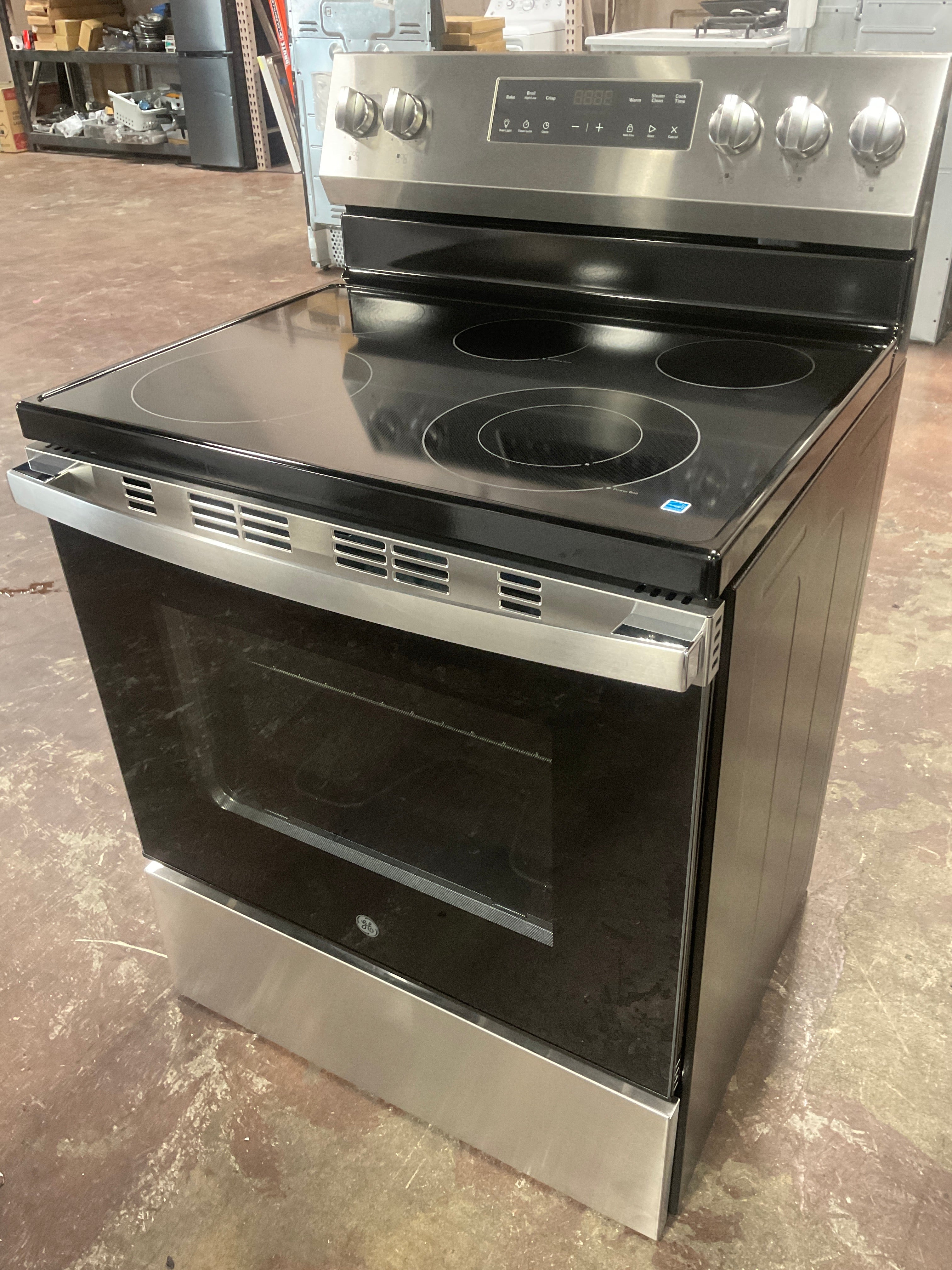 GE® ENERGY STAR® 30" Free-Standing Electric Range with Crisp Mode