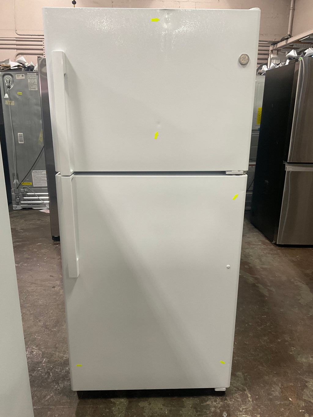 GE® ENERGY STAR® 19.2 Cu. Ft. Top-Freezer Refrigerator