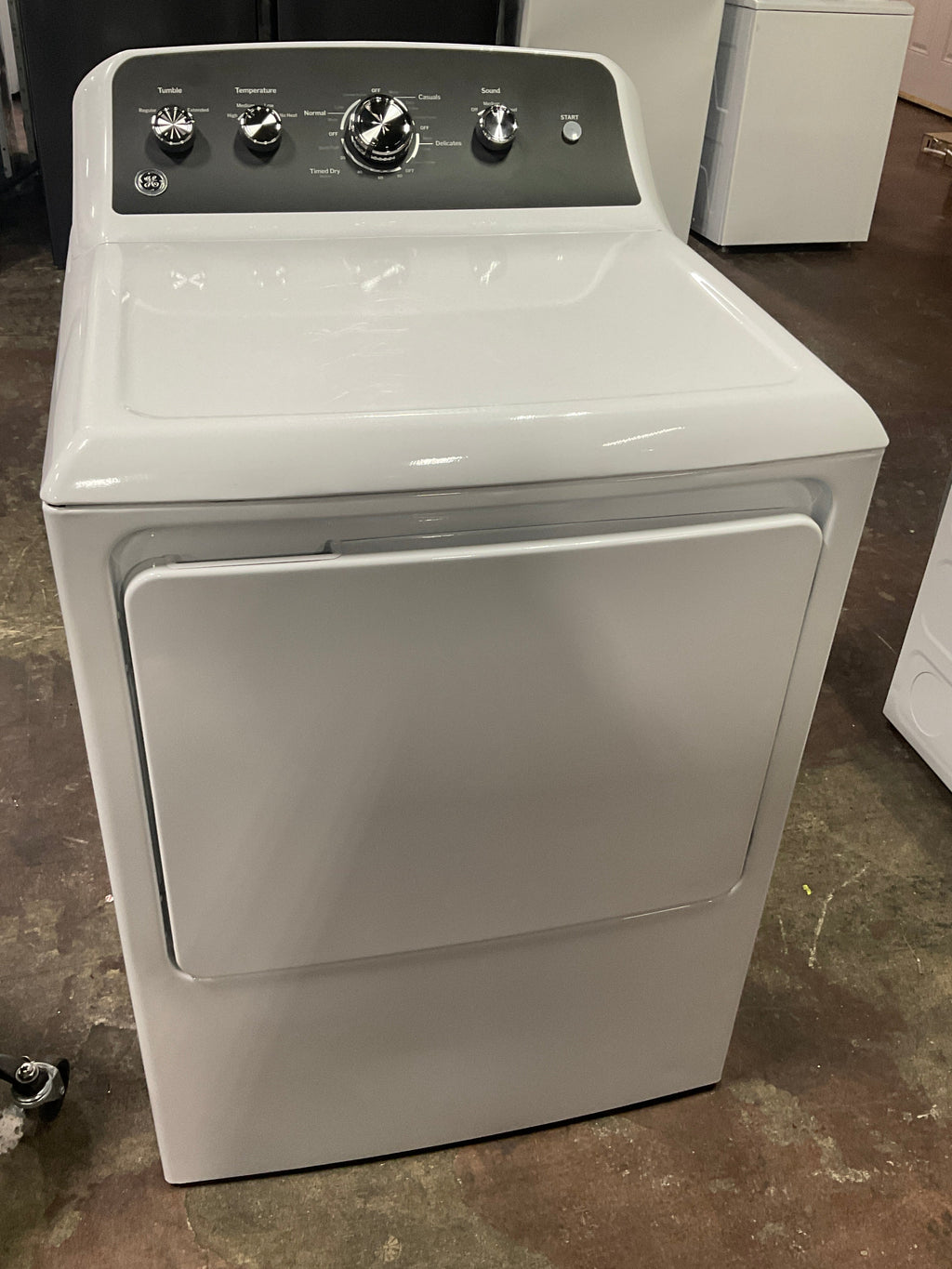 GE GE® 7.2 cu. ft. Capacity Electric Dryer with Up To 120 ft. Venting and Extended Tumble