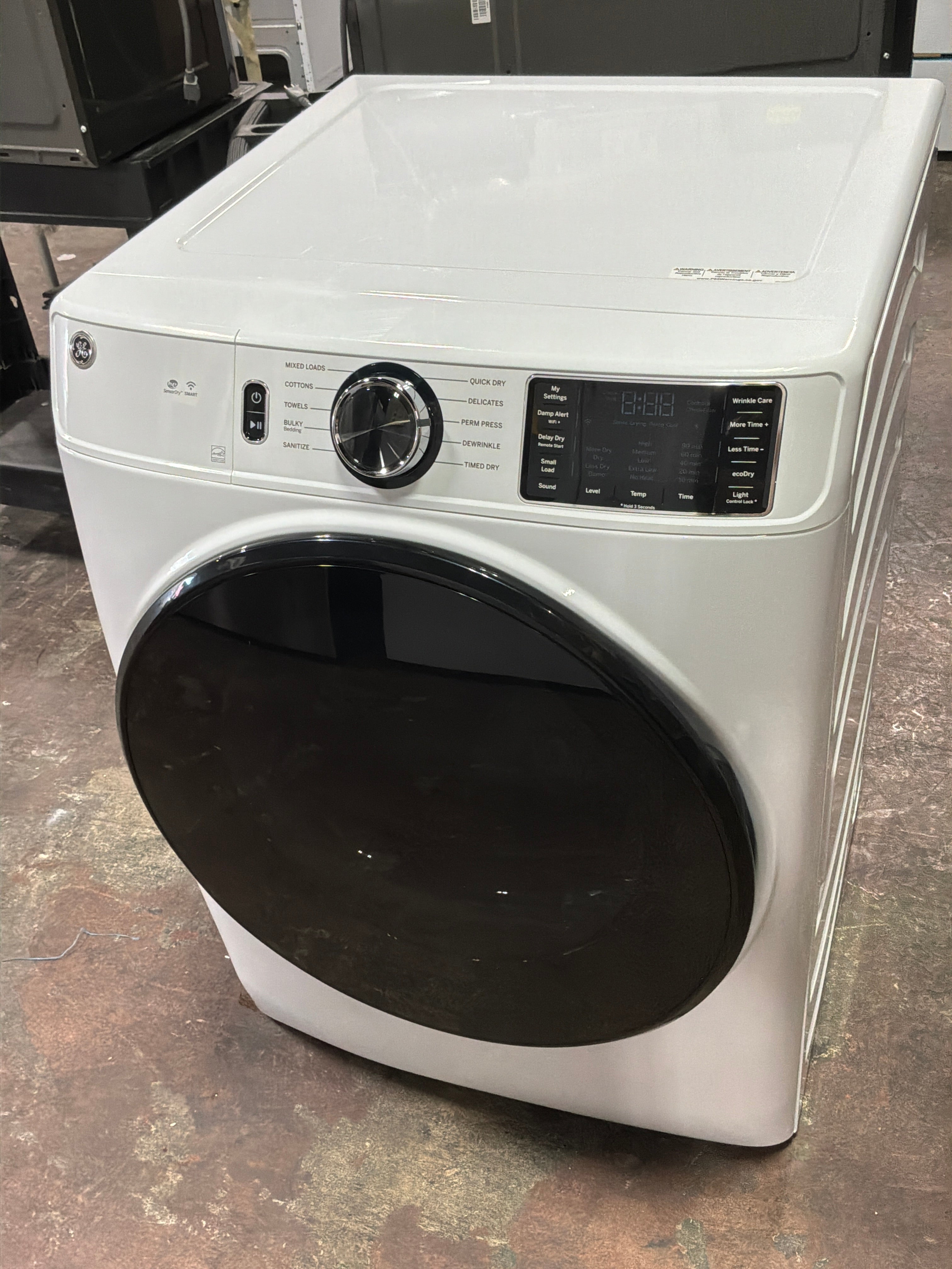 GE GE® ENERGY STAR® 7.8 cu. ft. Capacity Smart Front Load Electric Dryer with Sanitize Cycle