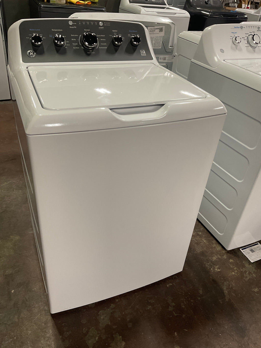 GE GE® 4.5 cu. ft. Capacity Washer with Stainless Steel Basket, Cold Plus and Wash Boost