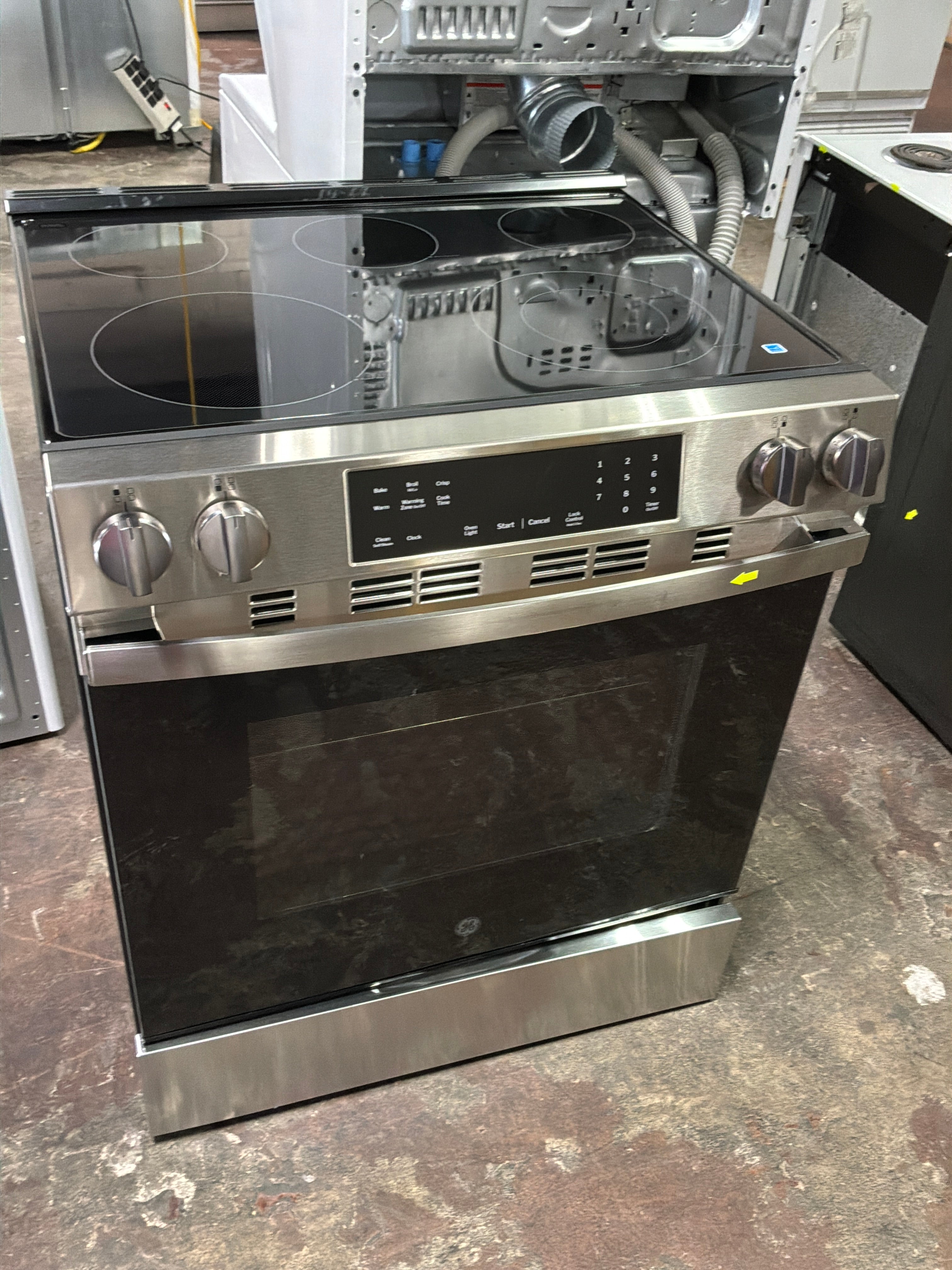 GE® ENERGY STAR® 30" Slide-In Electric Range with Crisp Mode