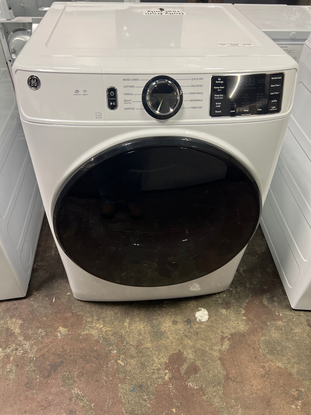 GE GE® ENERGY STAR® 7.8 cu. ft. Capacity Smart Front Load Electric Dryer with Sanitize Cycle