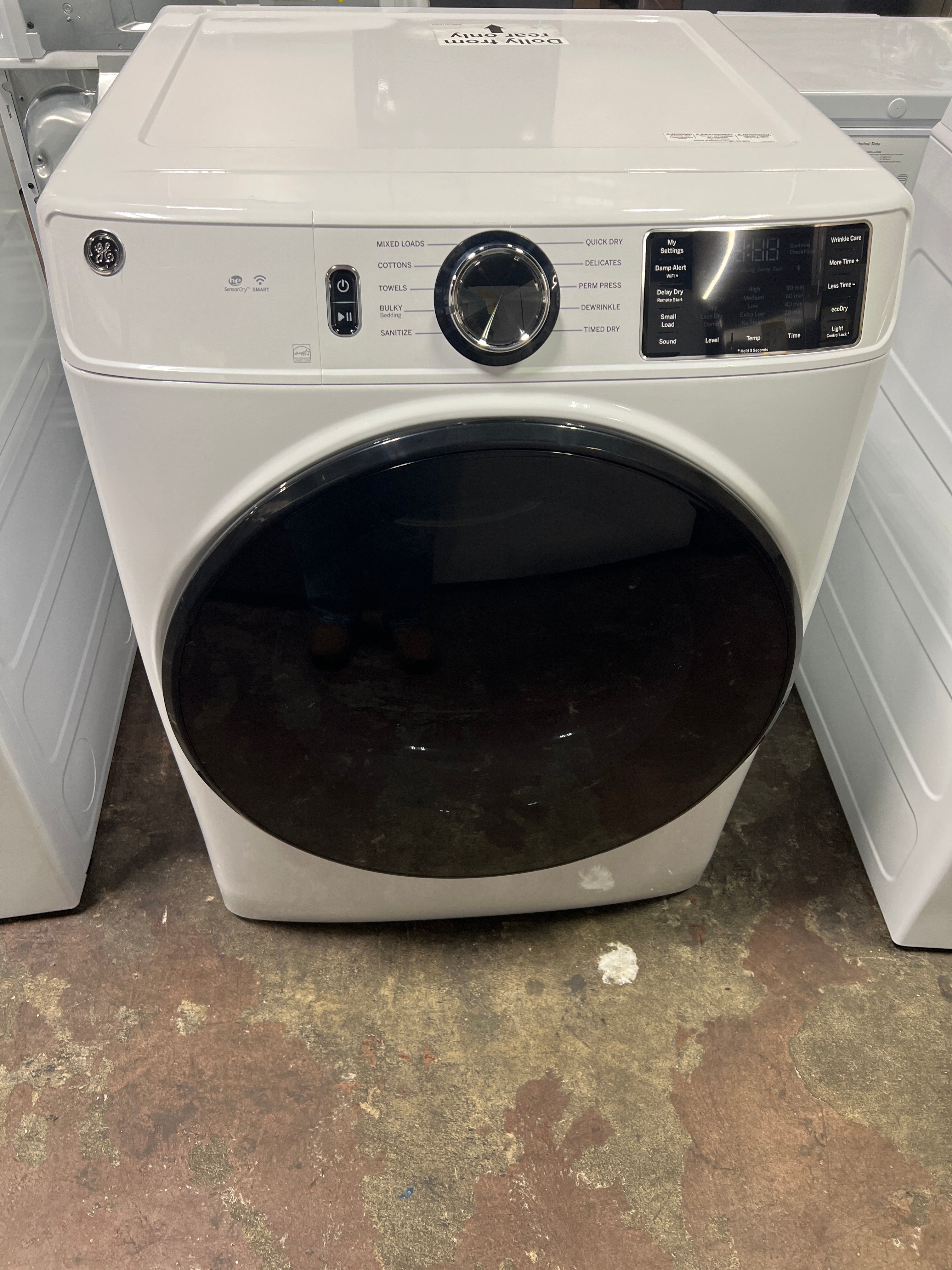 GE GE® ENERGY STAR® 7.8 cu. ft. Capacity Smart Front Load Electric Dryer with Sanitize Cycle