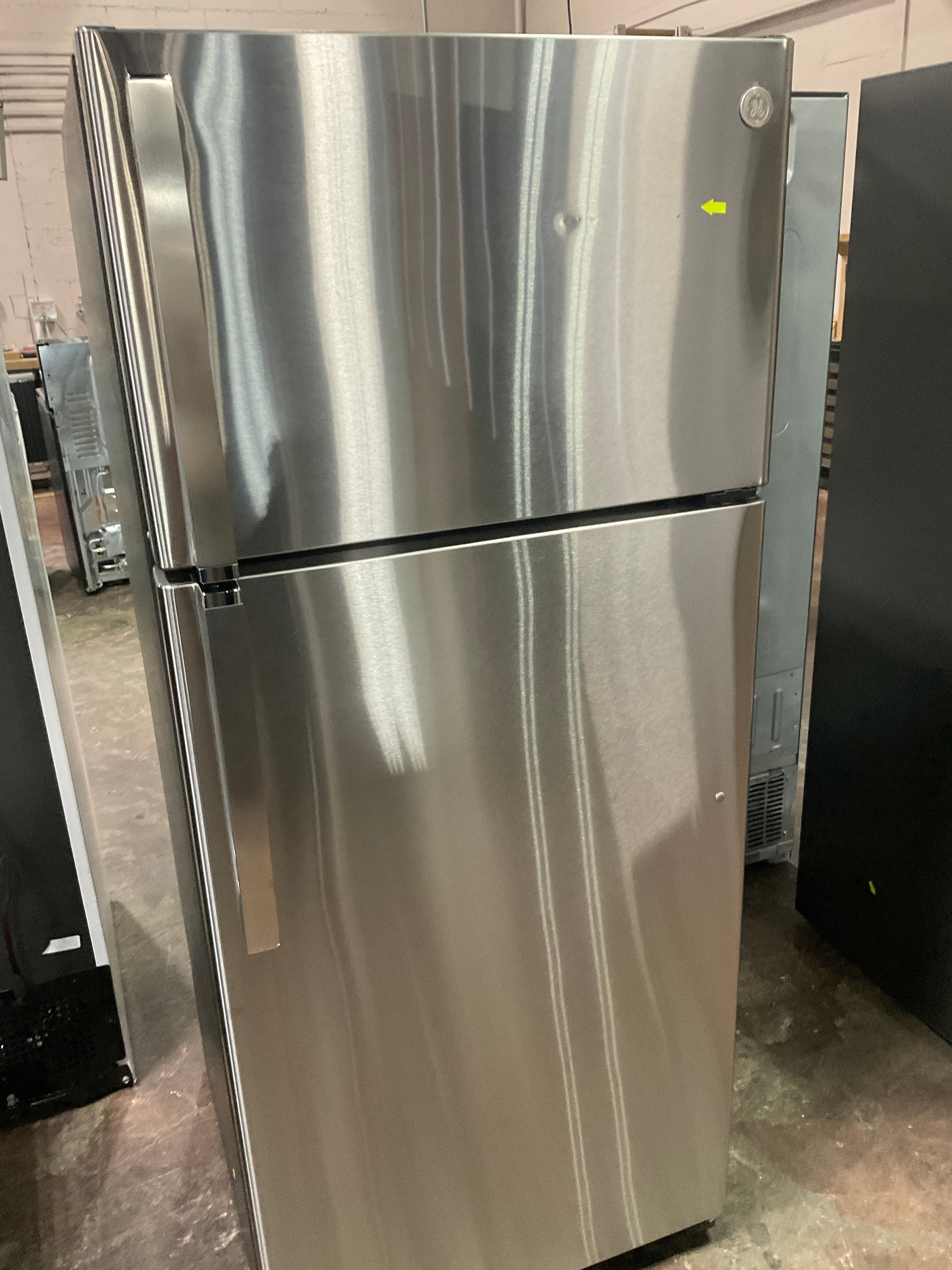 GE® ENERGY STAR® 17.5 Cu. Ft. Top-Freezer Refrigerator