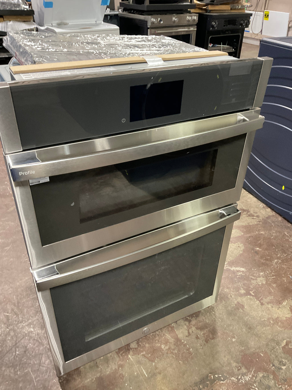 GE Profile™ 30 in. Combination Double Wall Oven with Convection, Air Fry, Steam, Sous Vide, and Advantium® Technology
