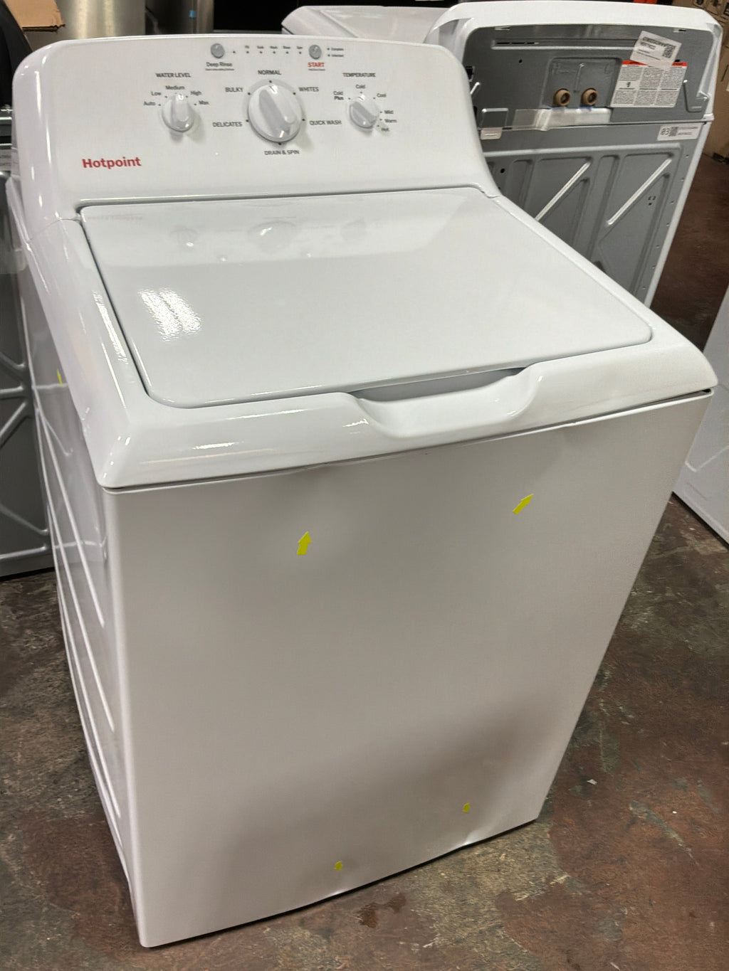 Hotpoint® 4.0 cu. ft. Capacity Washer with Stainless Steel Basket,Cold Plus and Water Level Control