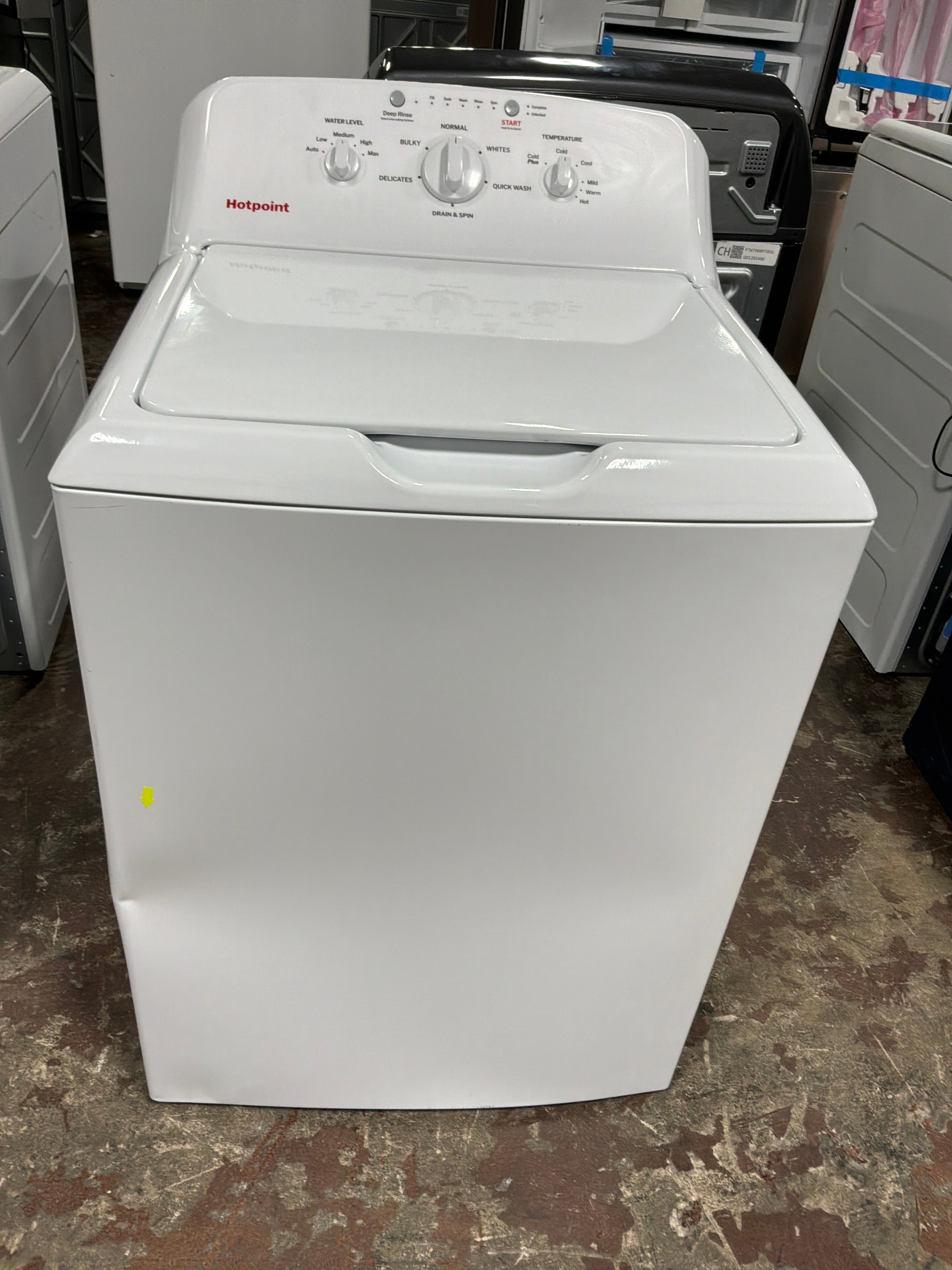 Hotpoint® 4.0 cu. ft. Capacity Washer with Stainless Steel Basket,Cold Plus and Water Level Control