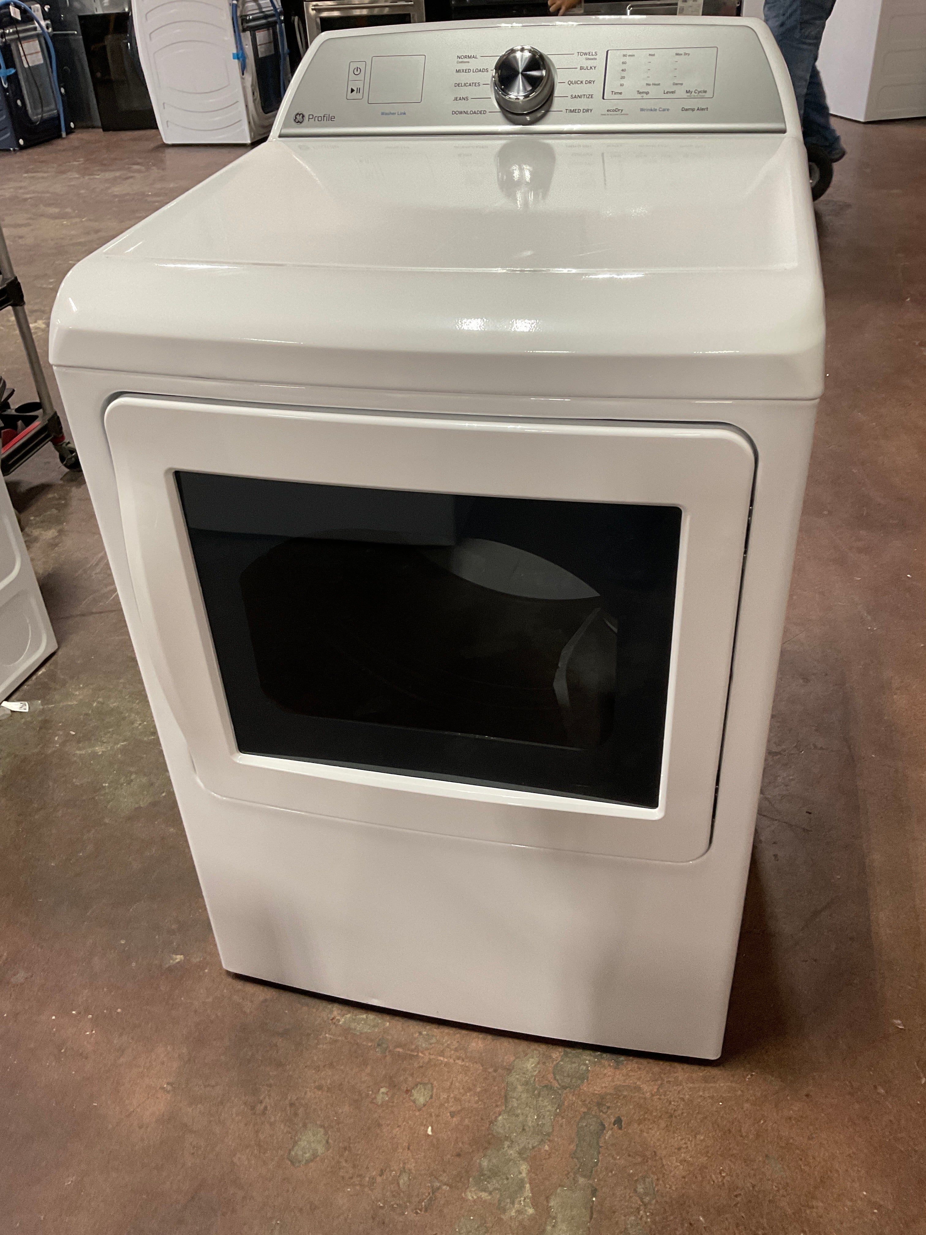 GE Profile™ ENERGY STAR® 7.4 cu. ft. Capacity aluminized alloy drum Electric Dryer with Sanitize Cycle and Sensor Dry