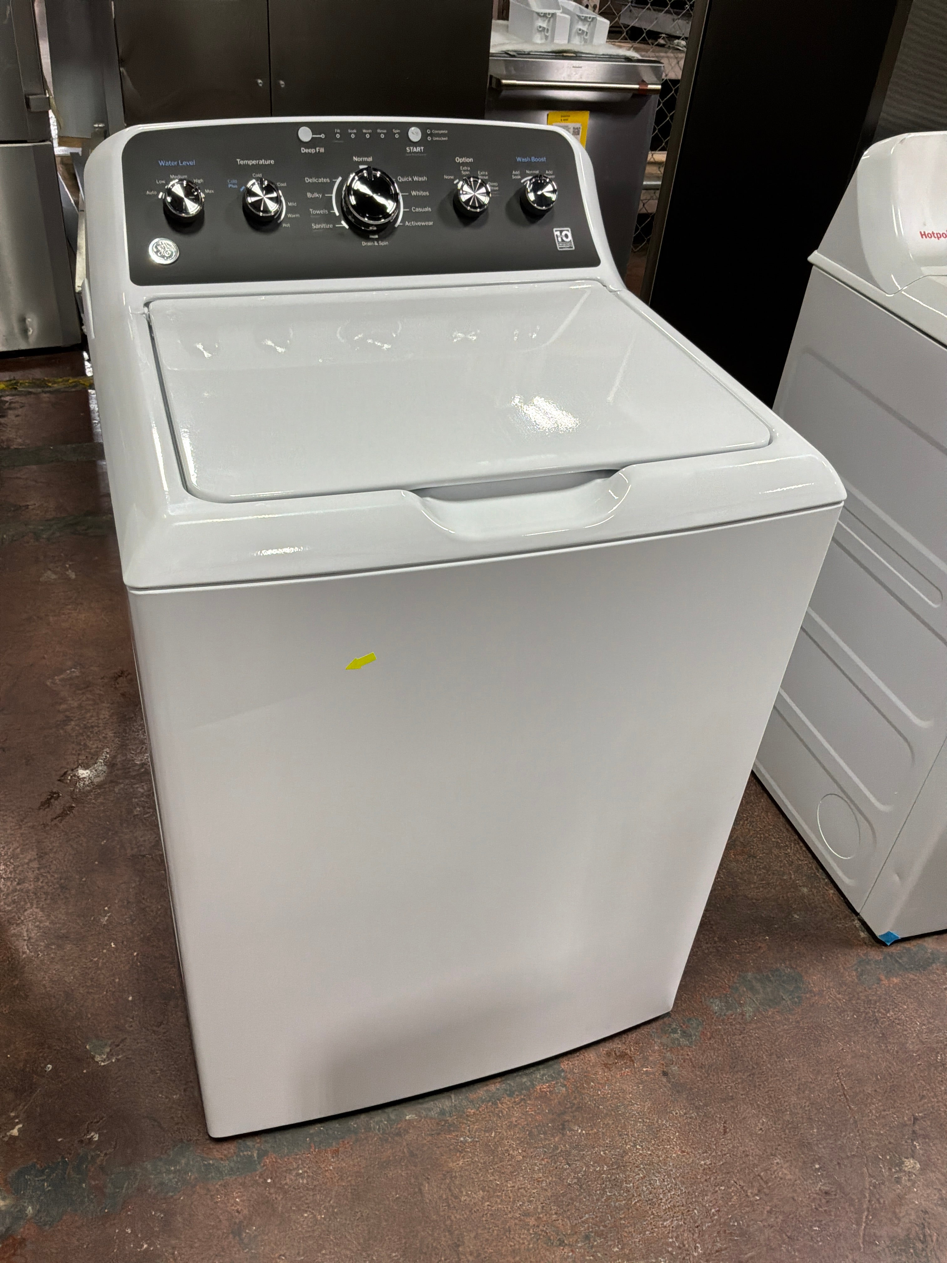 GE GE® 4.5 cu. ft. Capacity Washer with Stainless Steel Basket, Cold Plus and Wash Boost