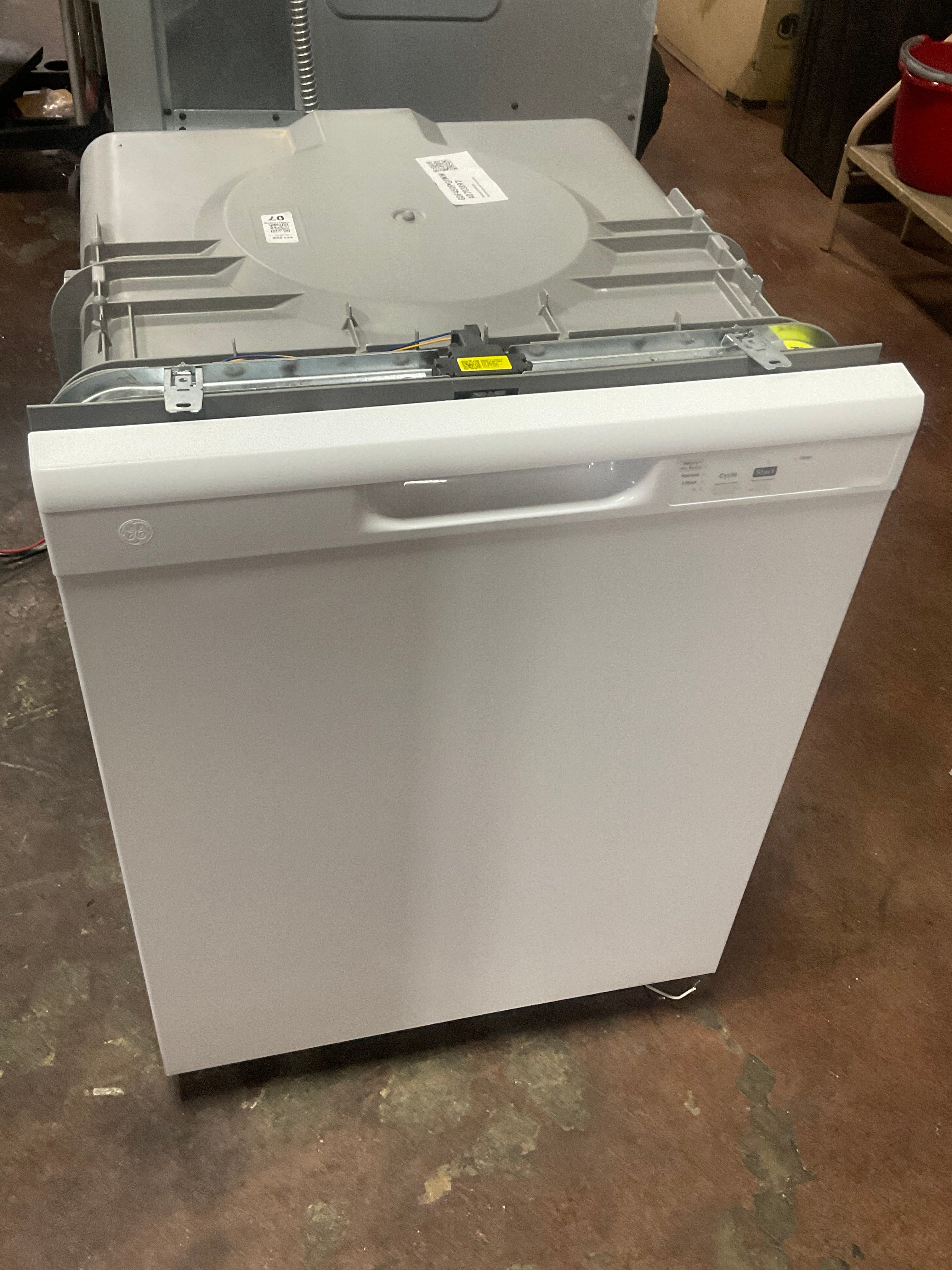 GE® Dishwasher with Front Controls