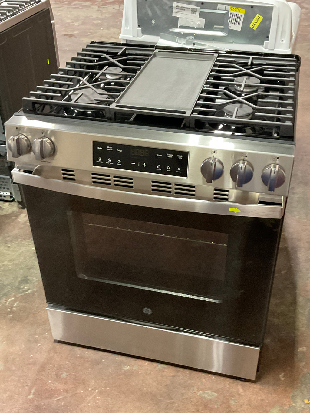 GE® 30" Slide-In Front Control Gas Range with Crisp Mode