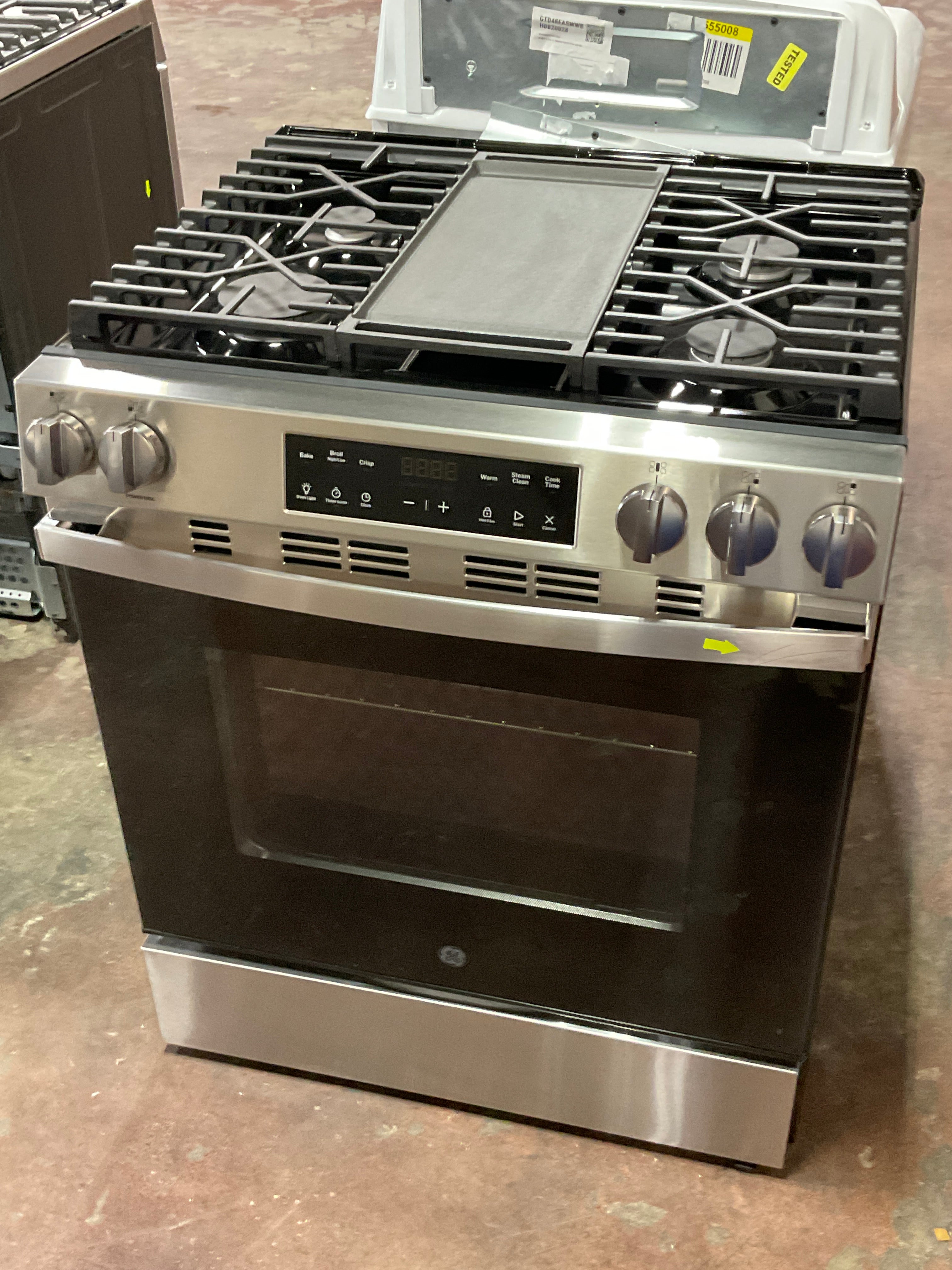 GE® 30" Slide-In Front Control Gas Range with Crisp Mode
