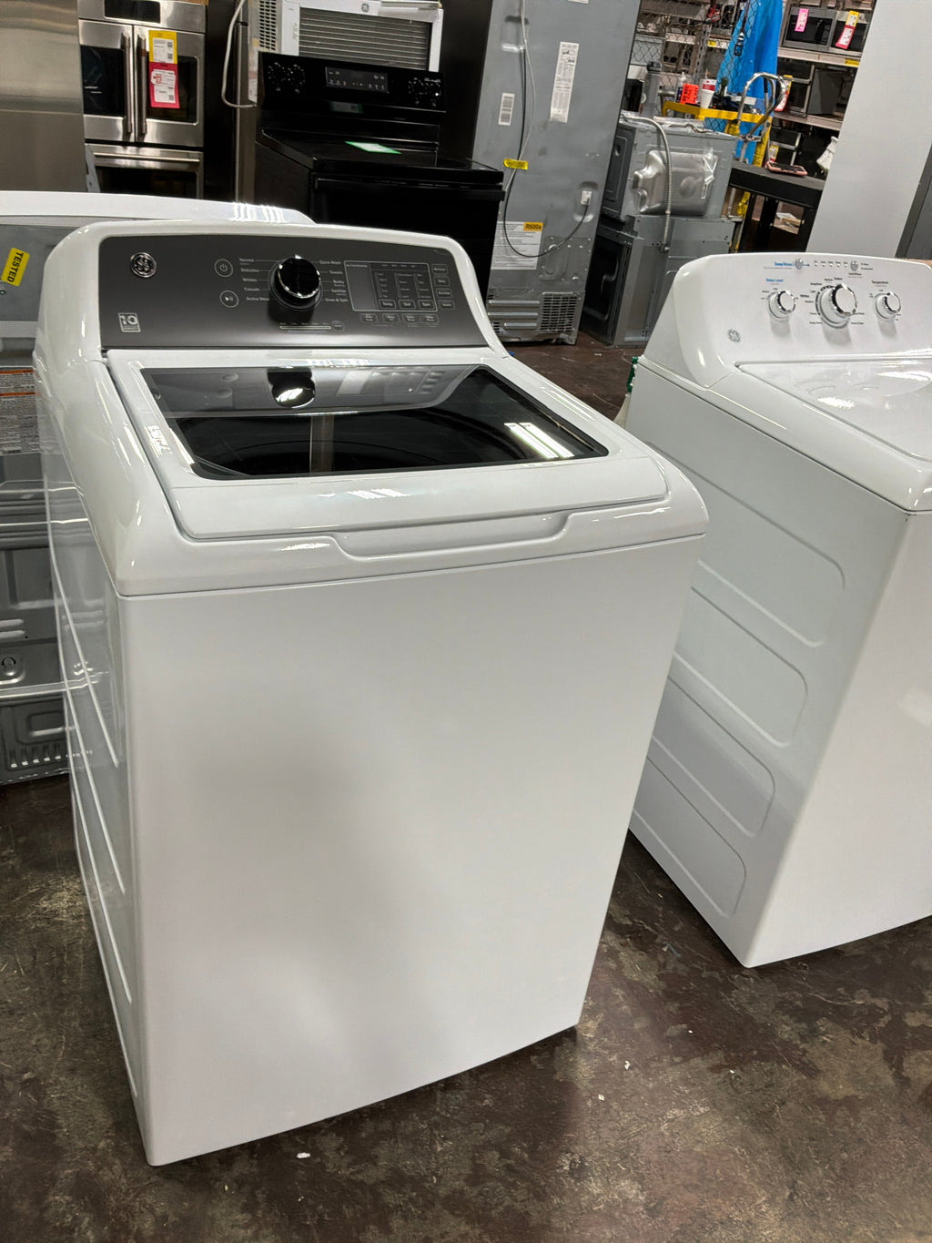 GE GE® 4.5 cu. ft. Capacity Washer with Water Level Control