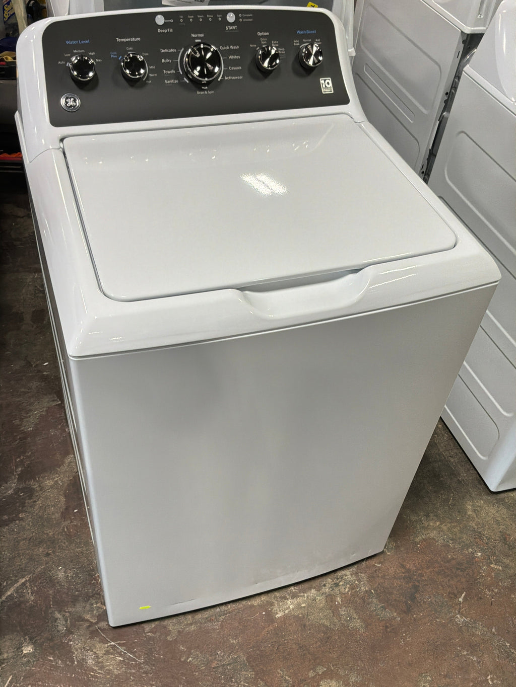 GE GE® 4.5 cu. ft. Capacity Washer with Stainless Steel Basket, Cold Plus and Wash Boost