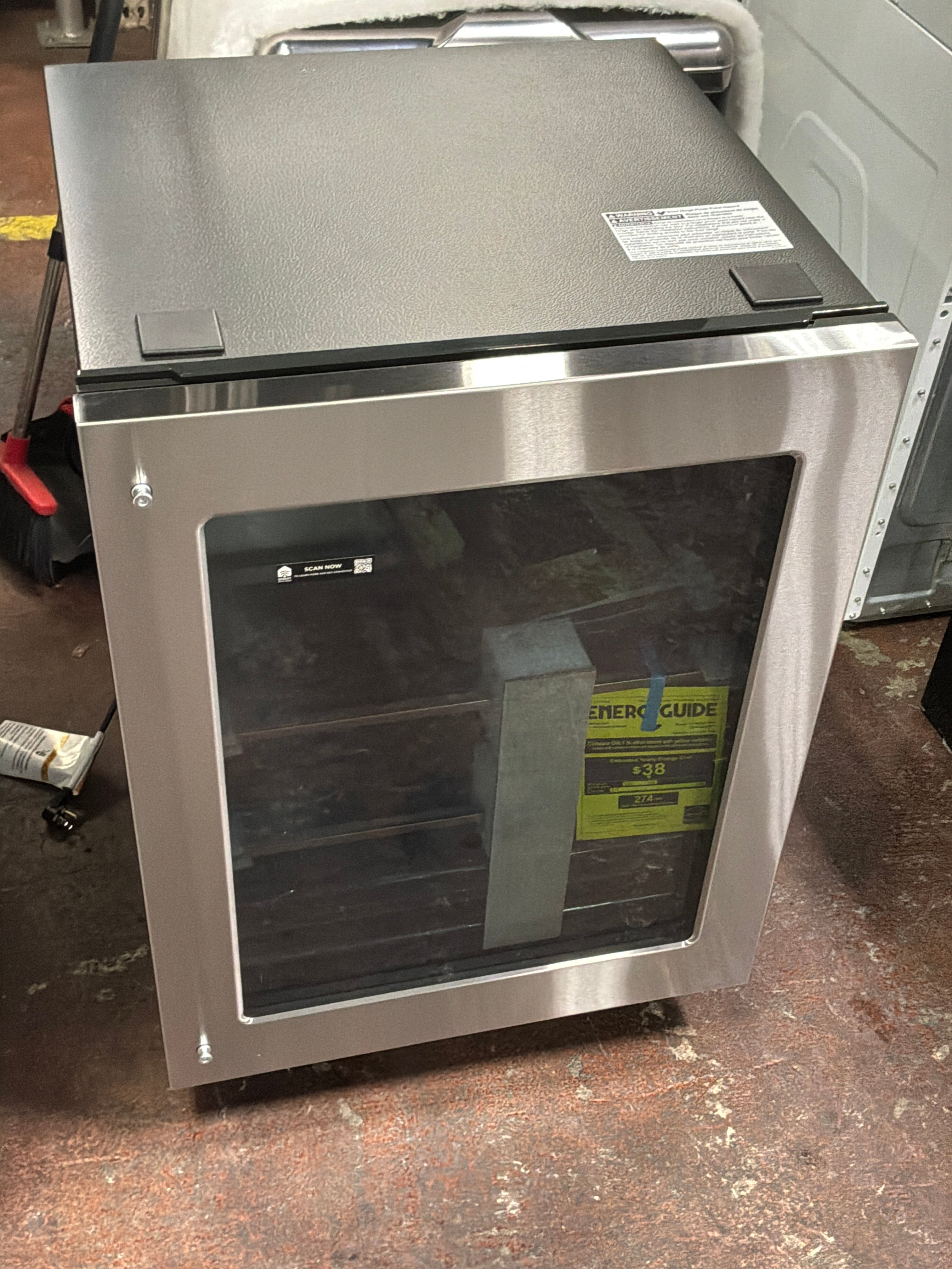 CAFÉ™ ENERGY STAR® Beverage Center