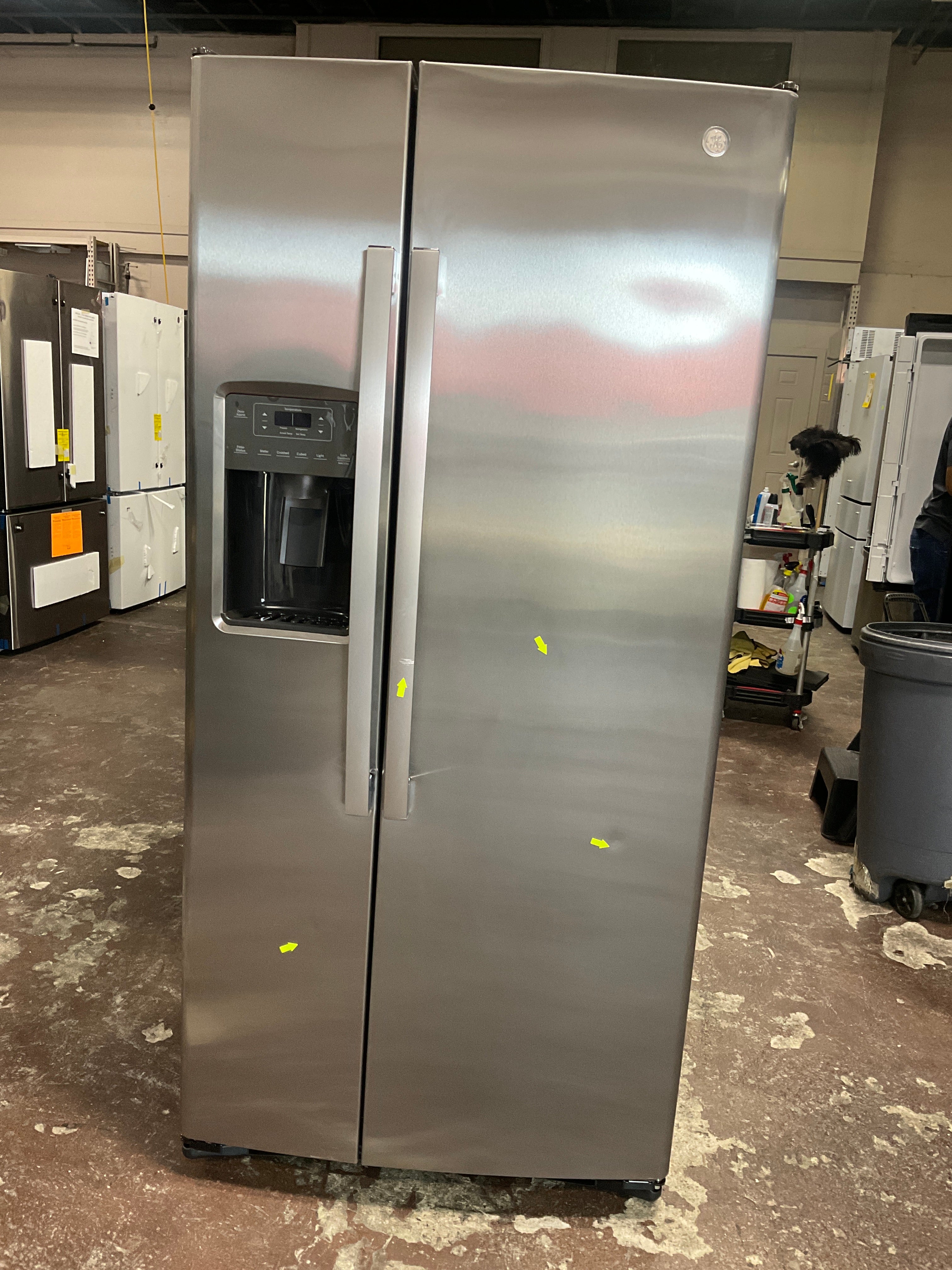 GE 23.0 Cu. Ft. Side-By-Side Refrigerator