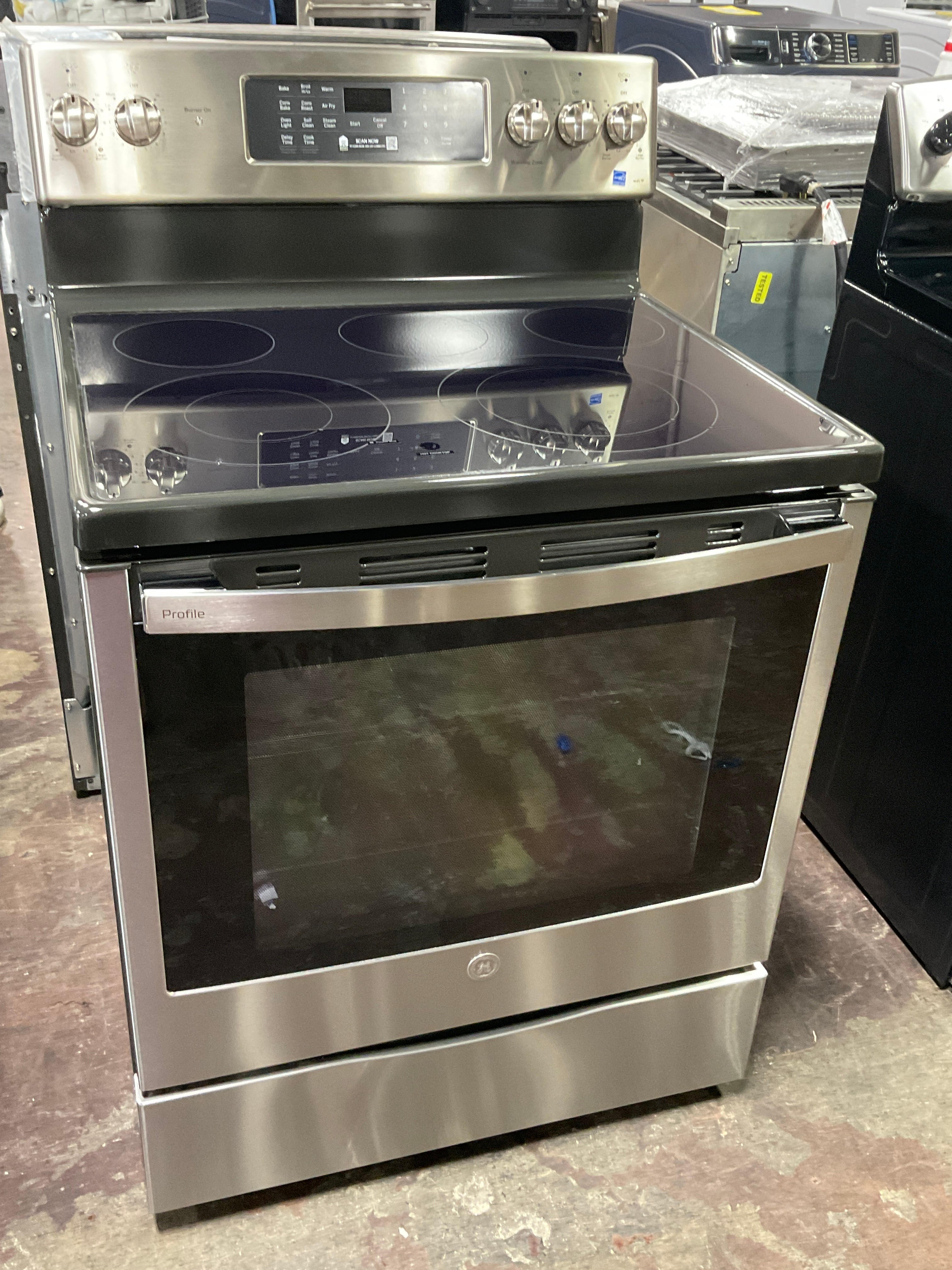 GE Profile™ ENERGY STAR® 30" Smart Free-Standing Electric Convection Fingerprint Resistant Range with No Preheat Air Fry