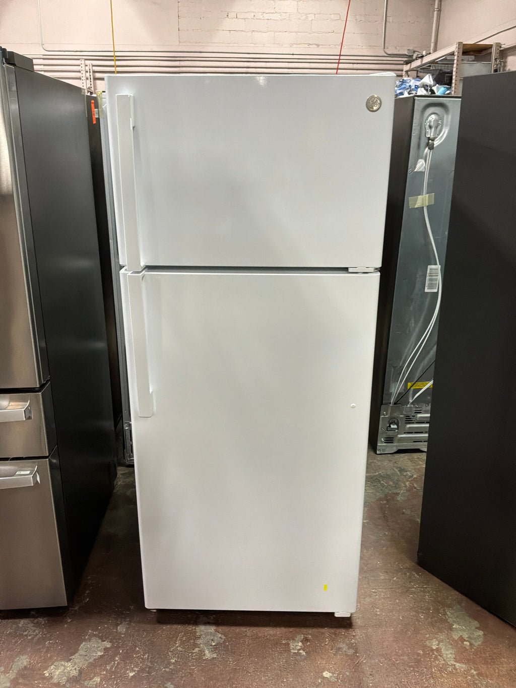 GE GE® 17.5 Cu. Ft. Top-Freezer Refrigerator