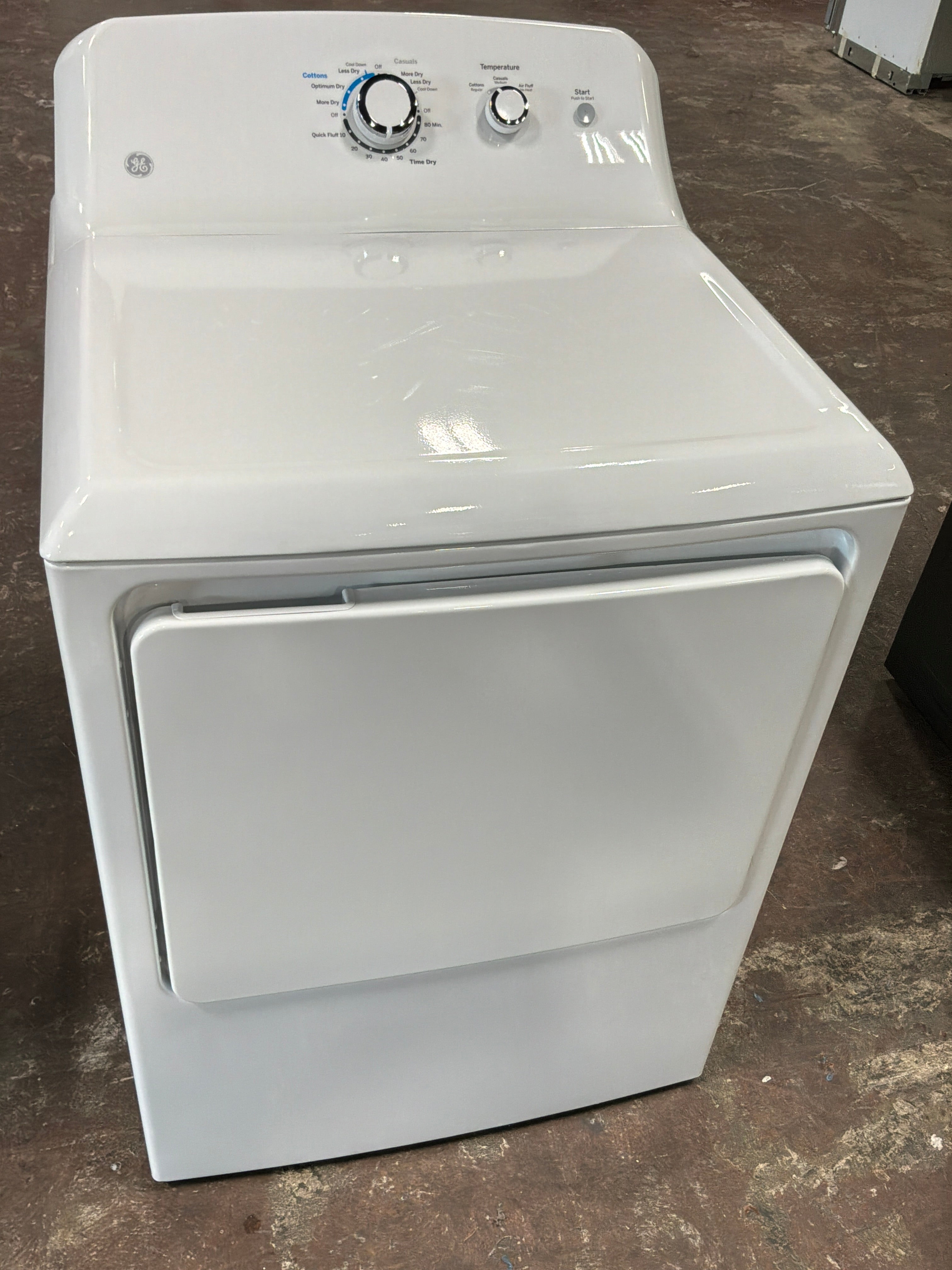 GE 6.2 cu. ft. Capacity Electric Dryer with Up To 120 ft. Venting and Shallow Depth