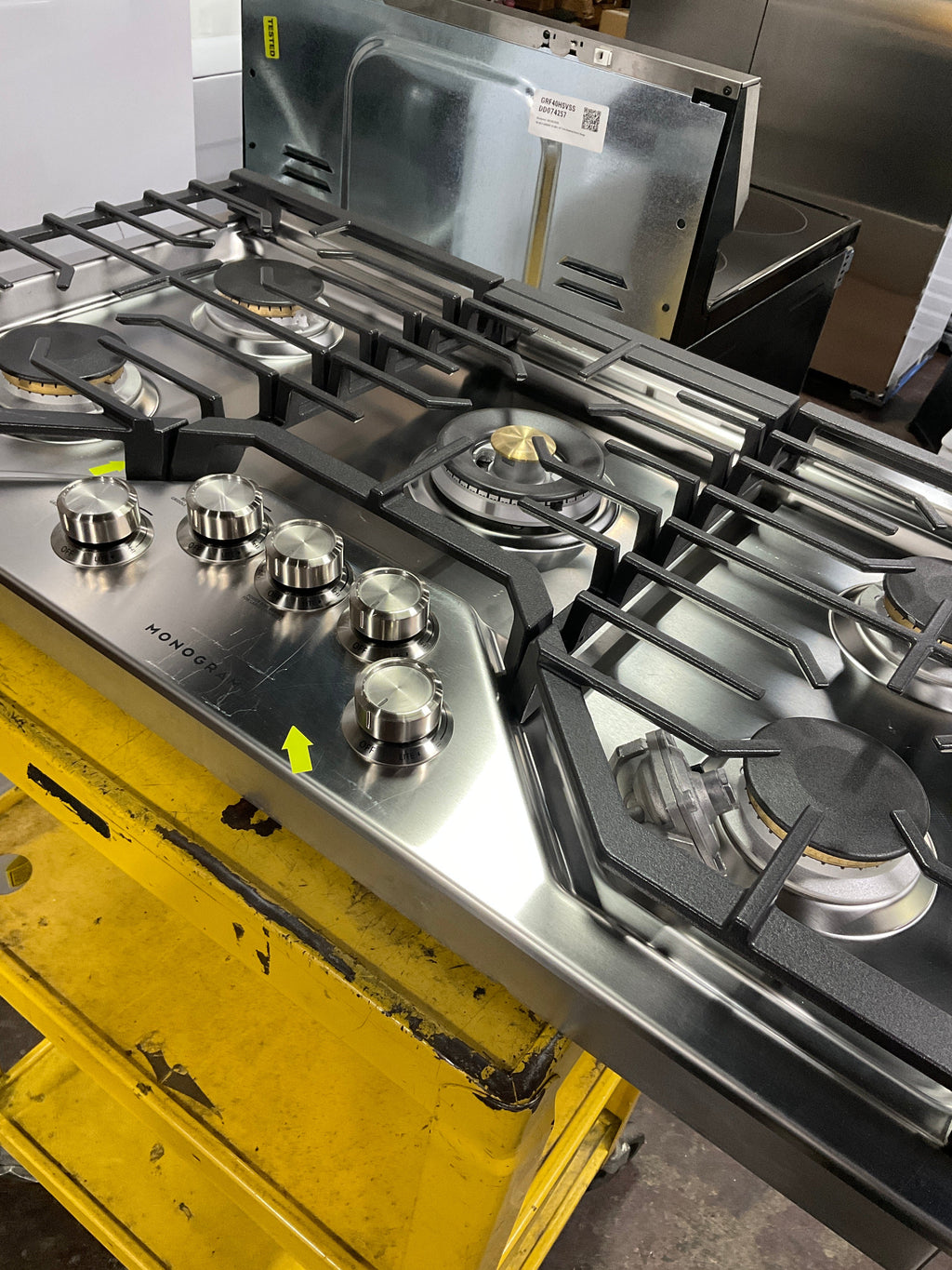 Monogram 36" Deep-Recessed Gas Cooktop (Natural Gas)
