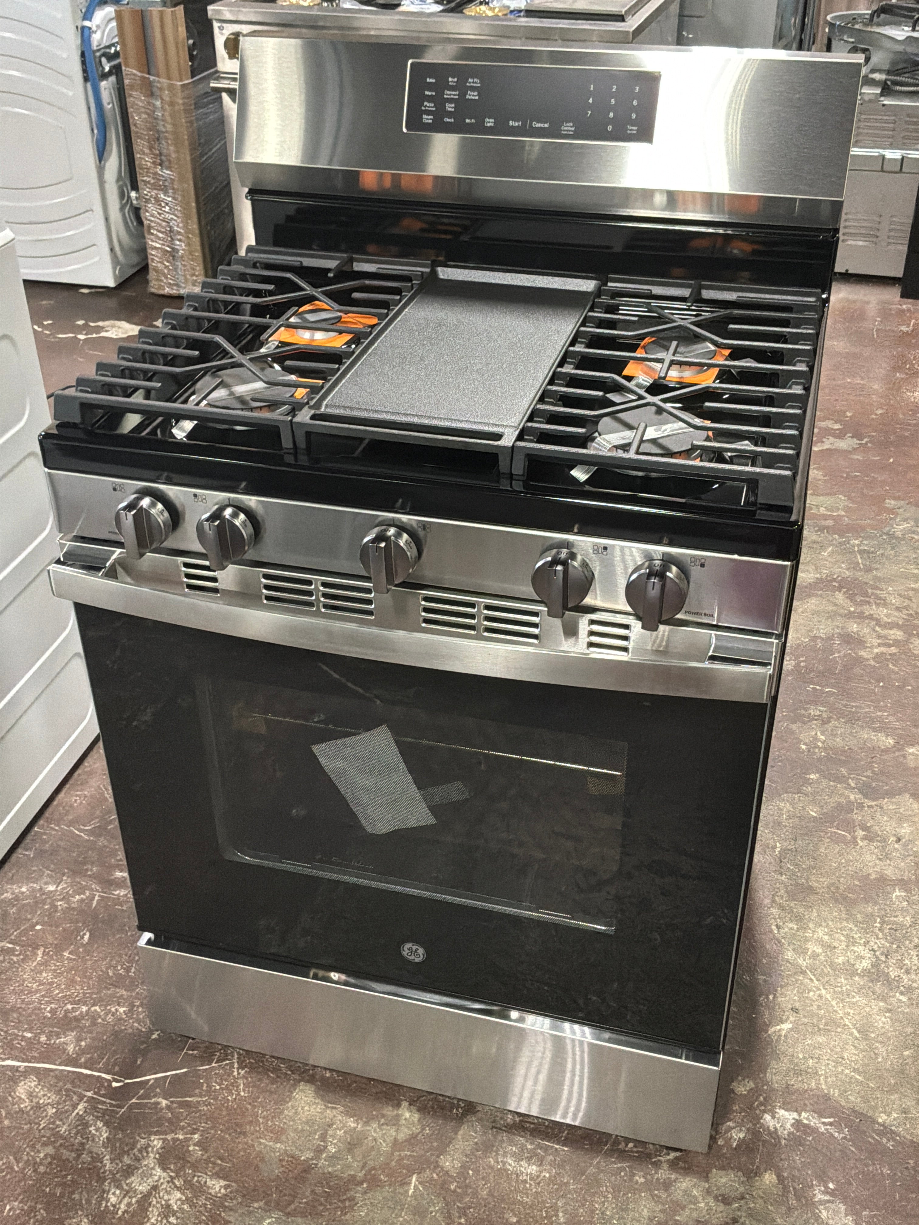 GE® 30" Free-Standing Gas Convection Range with No Preheat Air Fry and EasyWash™ Oven Tray