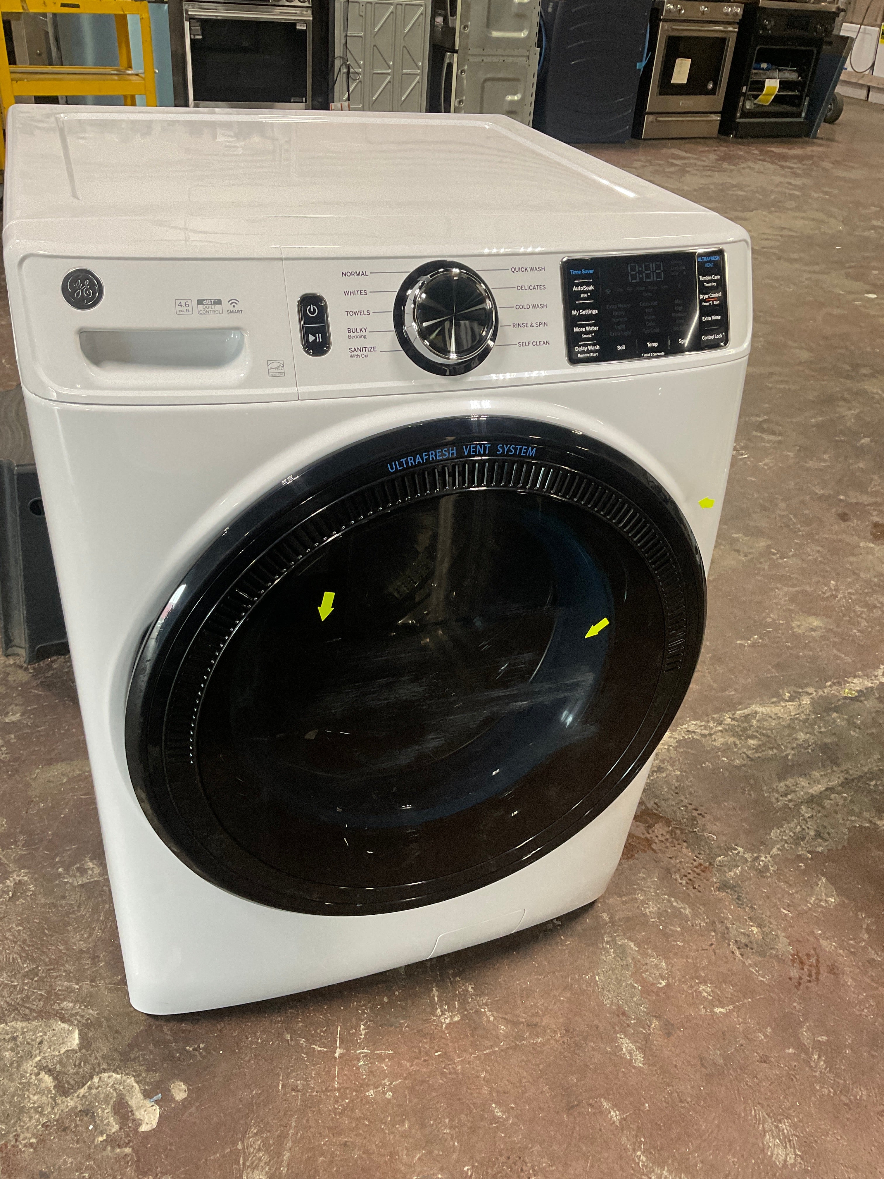 GE GE® 4.6 cu. ft. Capacity Smart Front Load ENERGY STAR® Washer with UltraFresh Vent System with OdorBlock™ and Sanitize w/Oxi