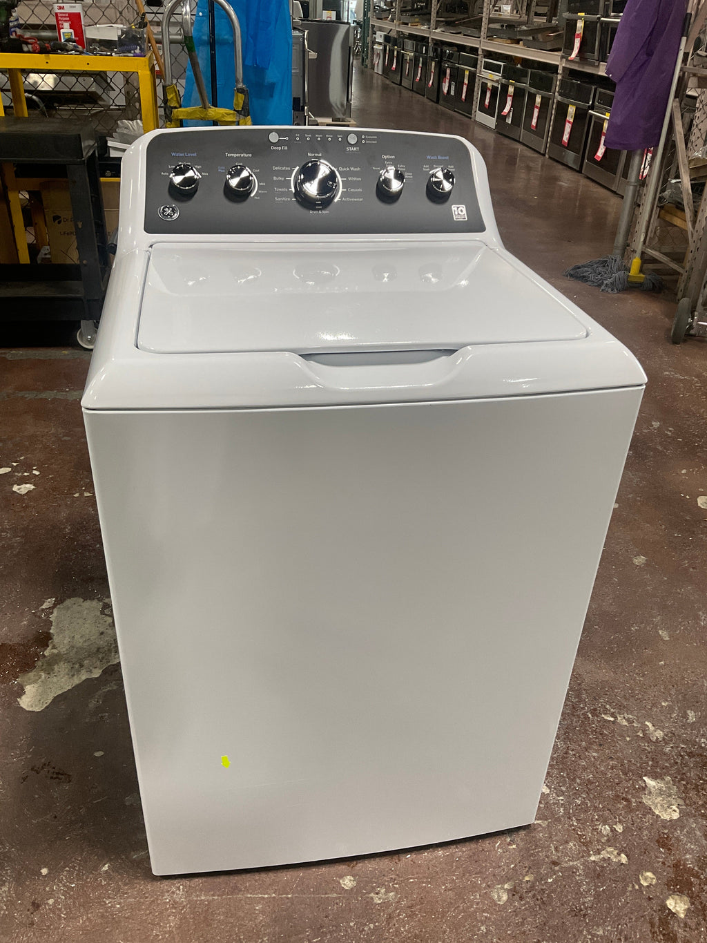 GE GE® 4.5 cu. ft. Capacity Washer with Stainless Steel Basket, Cold Plus and Wash Boost