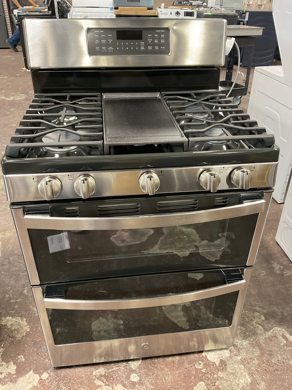 GE 30" Free-Standing Gas Double Oven Convection Range