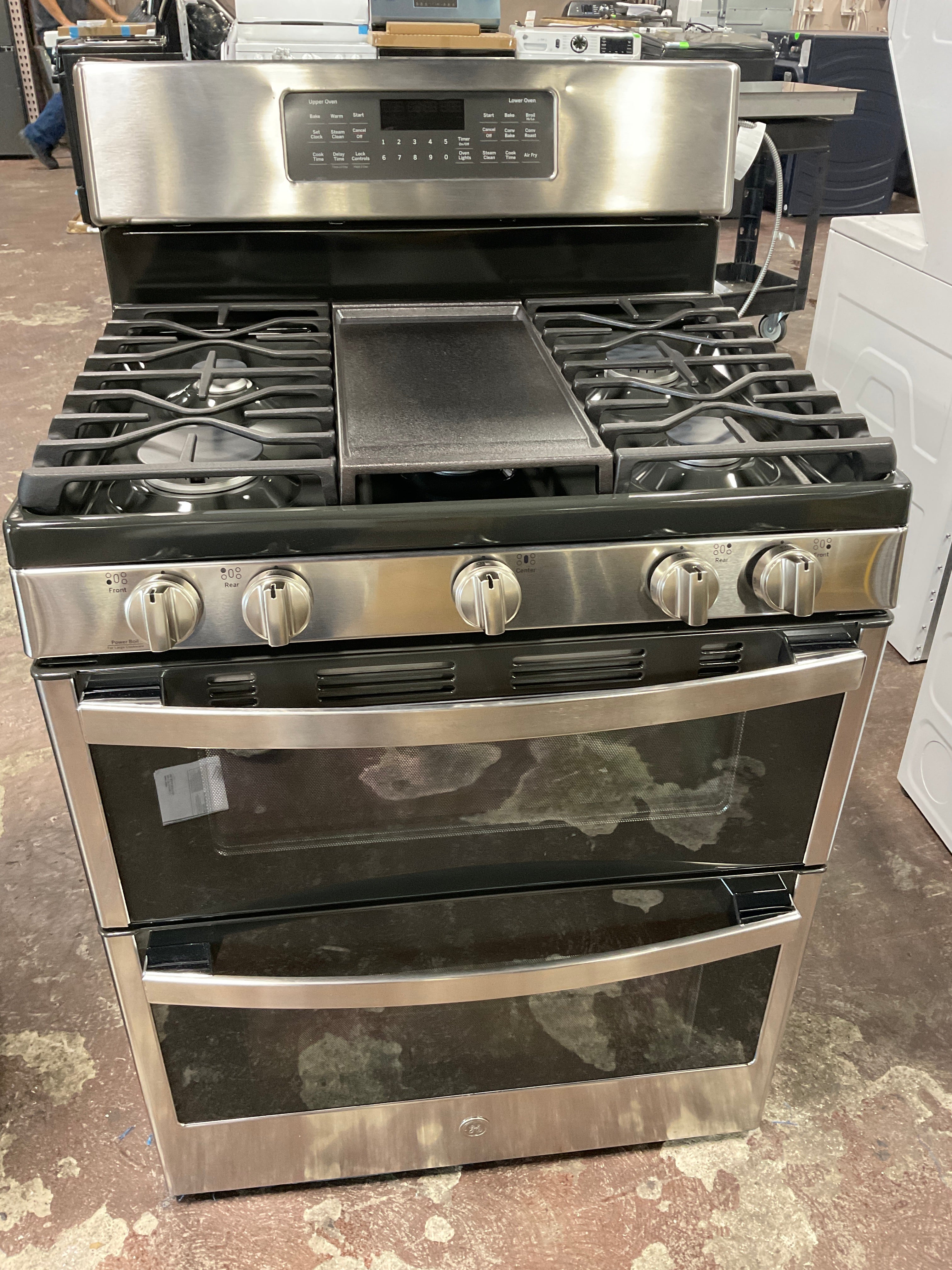 GE 30" Free-Standing Gas Double Oven Convection Range