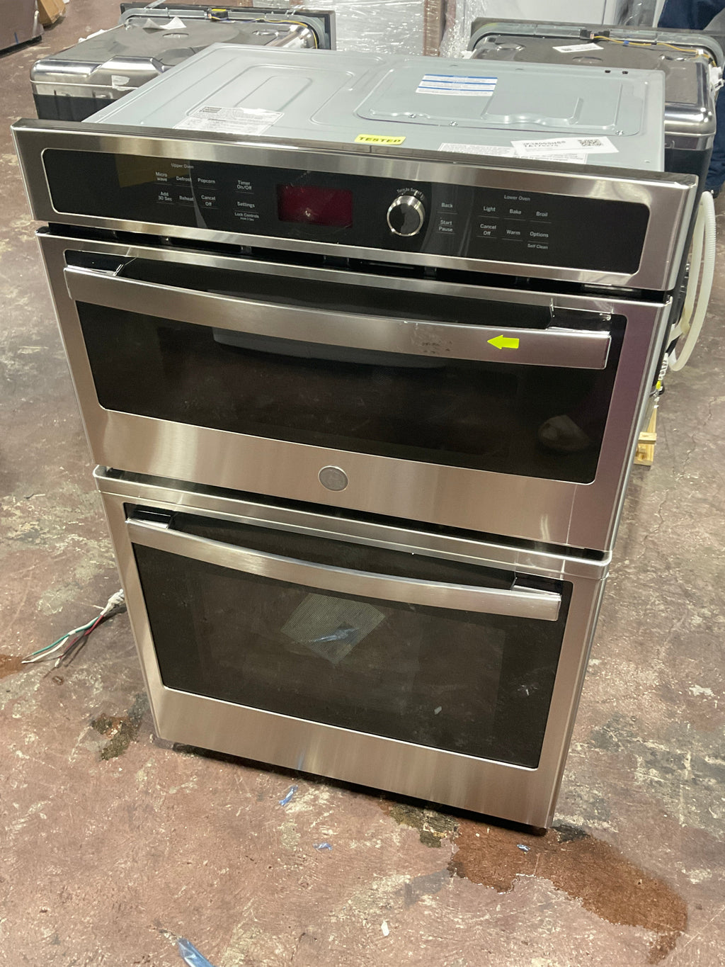 GE® 27" Built-In Combination Microwave/Thermal Wall Oven