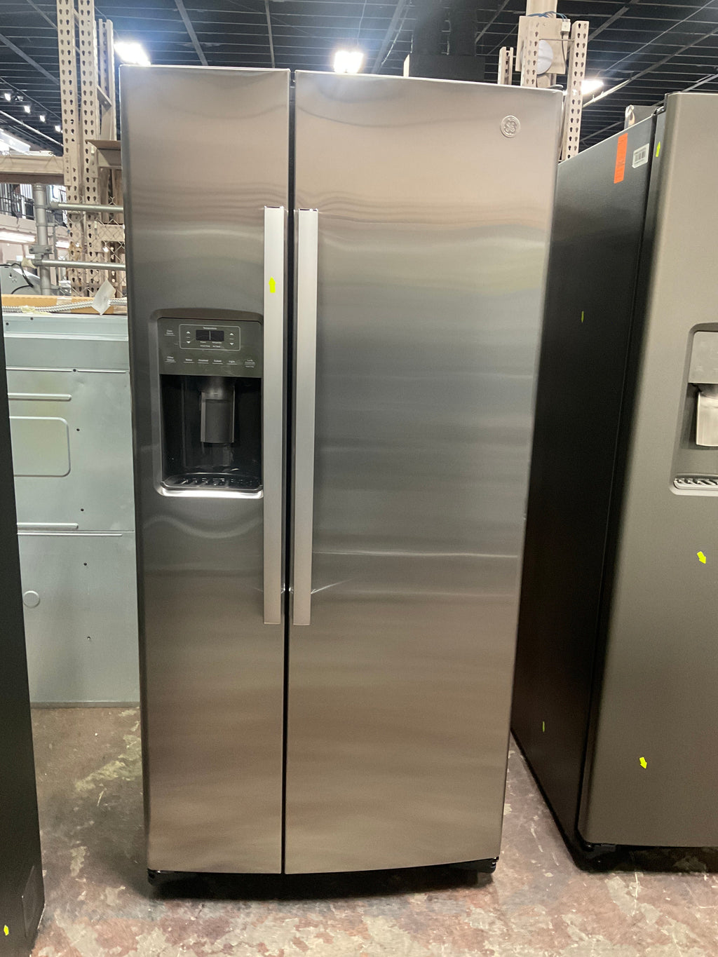 GE 23.0 Cu. Ft. Side-By-Side Refrigerator