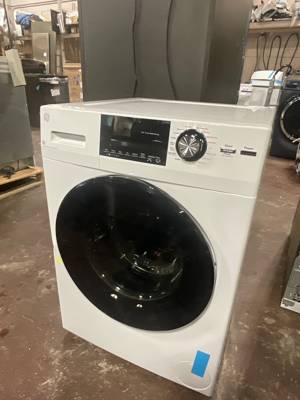 GE® 24" 2.4 cu. ft.Capacity Front Load Washer/Condenser Dryer Combo