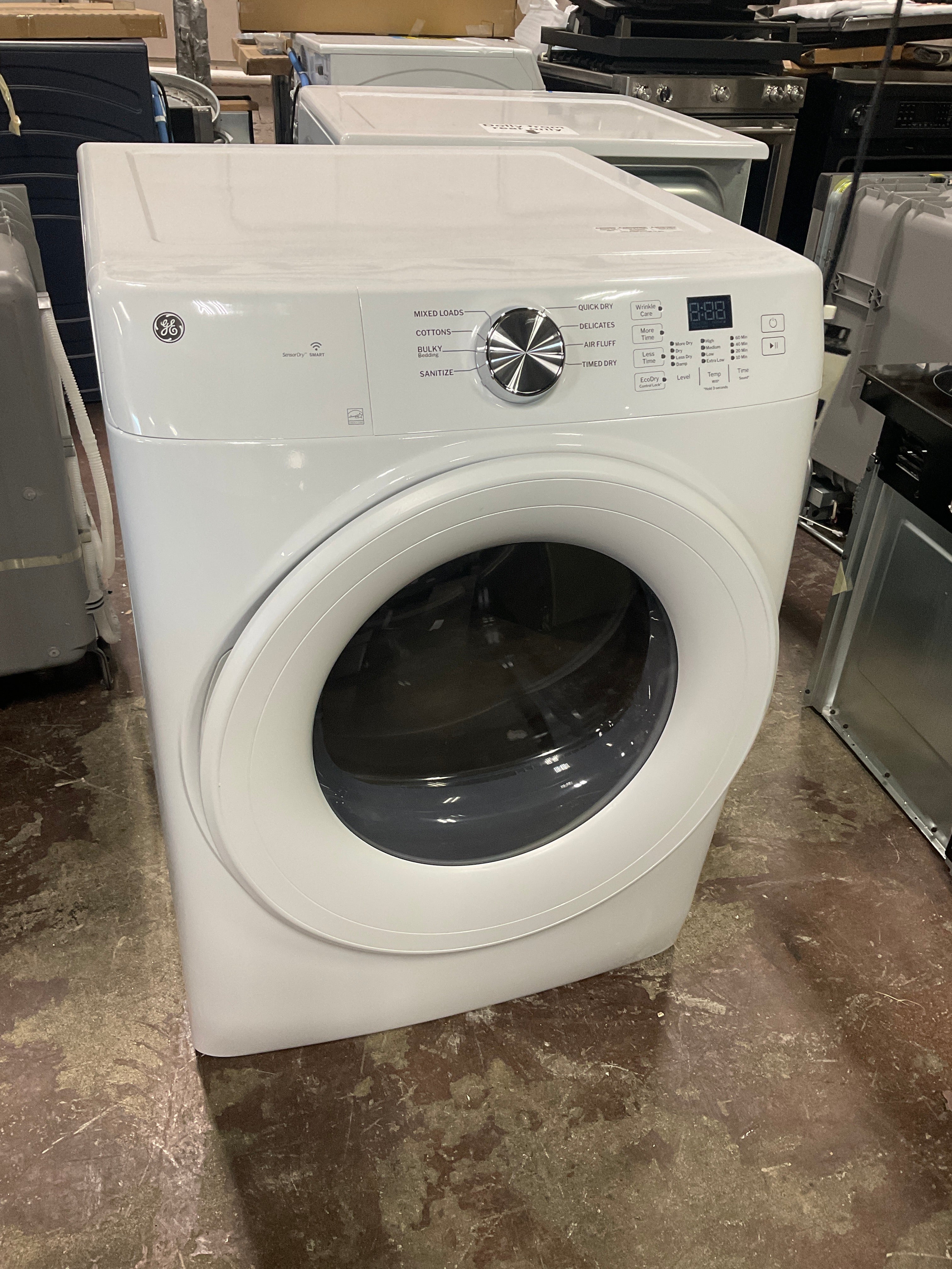 GE® ENERGY STAR® 7.8 cu. ft. Capacity Smart Front Load Electric Dryer