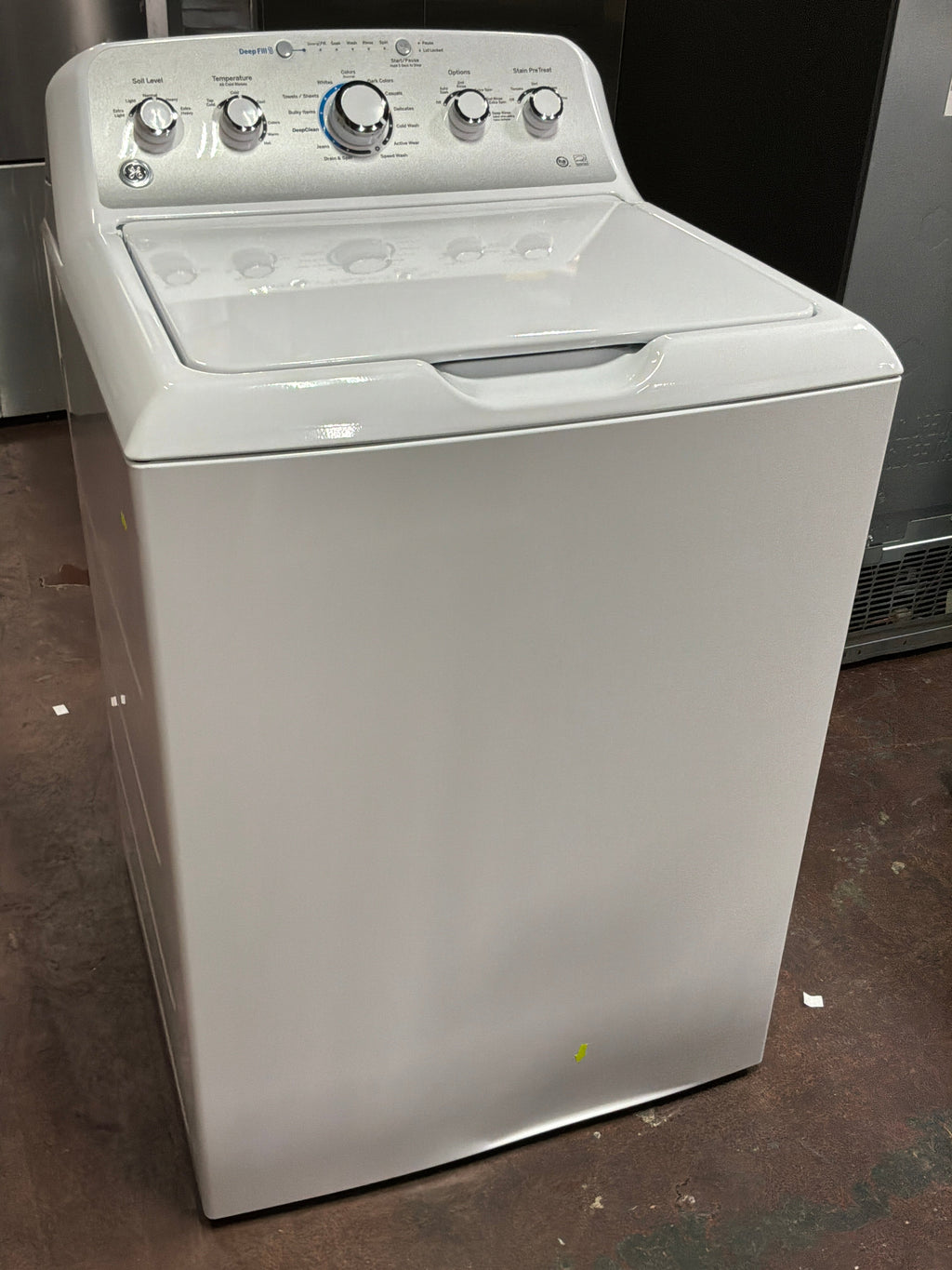 GE GE® ENERGY STAR® 4.4 cu. ft. stainless steel capacity washer