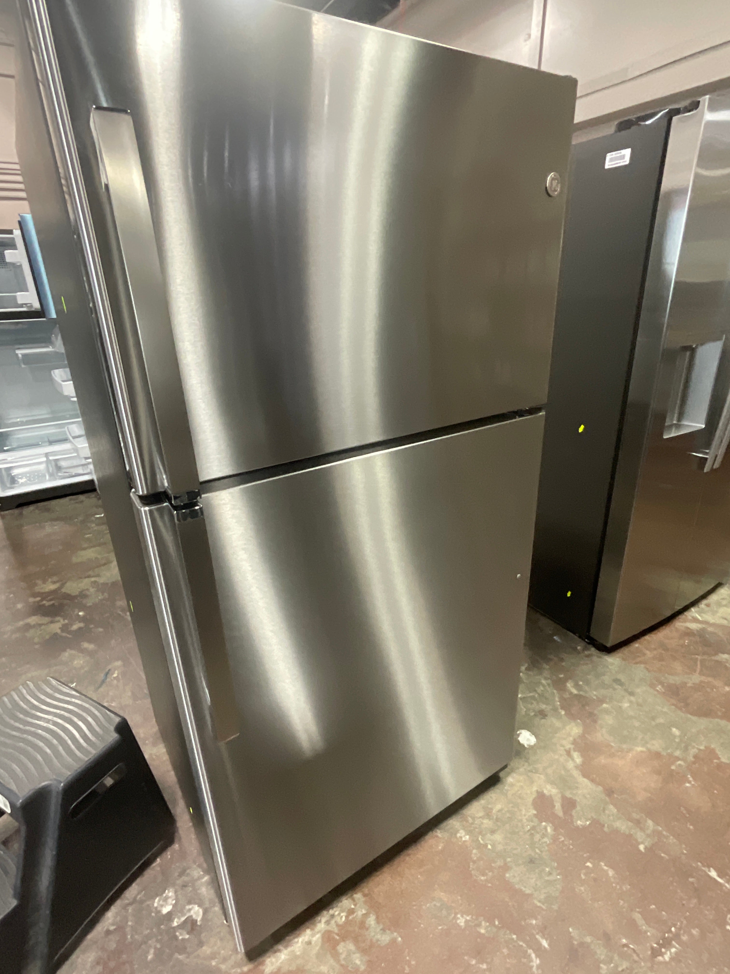 GE® 21.9 Cu. Ft. Garage Ready Top-Freezer Refrigerator
