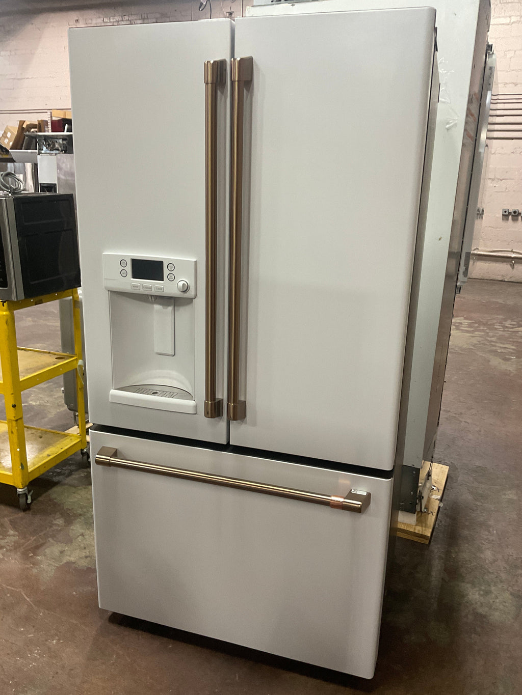 CAFÉ™ ENERGY STAR® 22.1 Cu. Ft. Smart Counter-Depth French-Door Refrigerator with Hot Water Dispenser