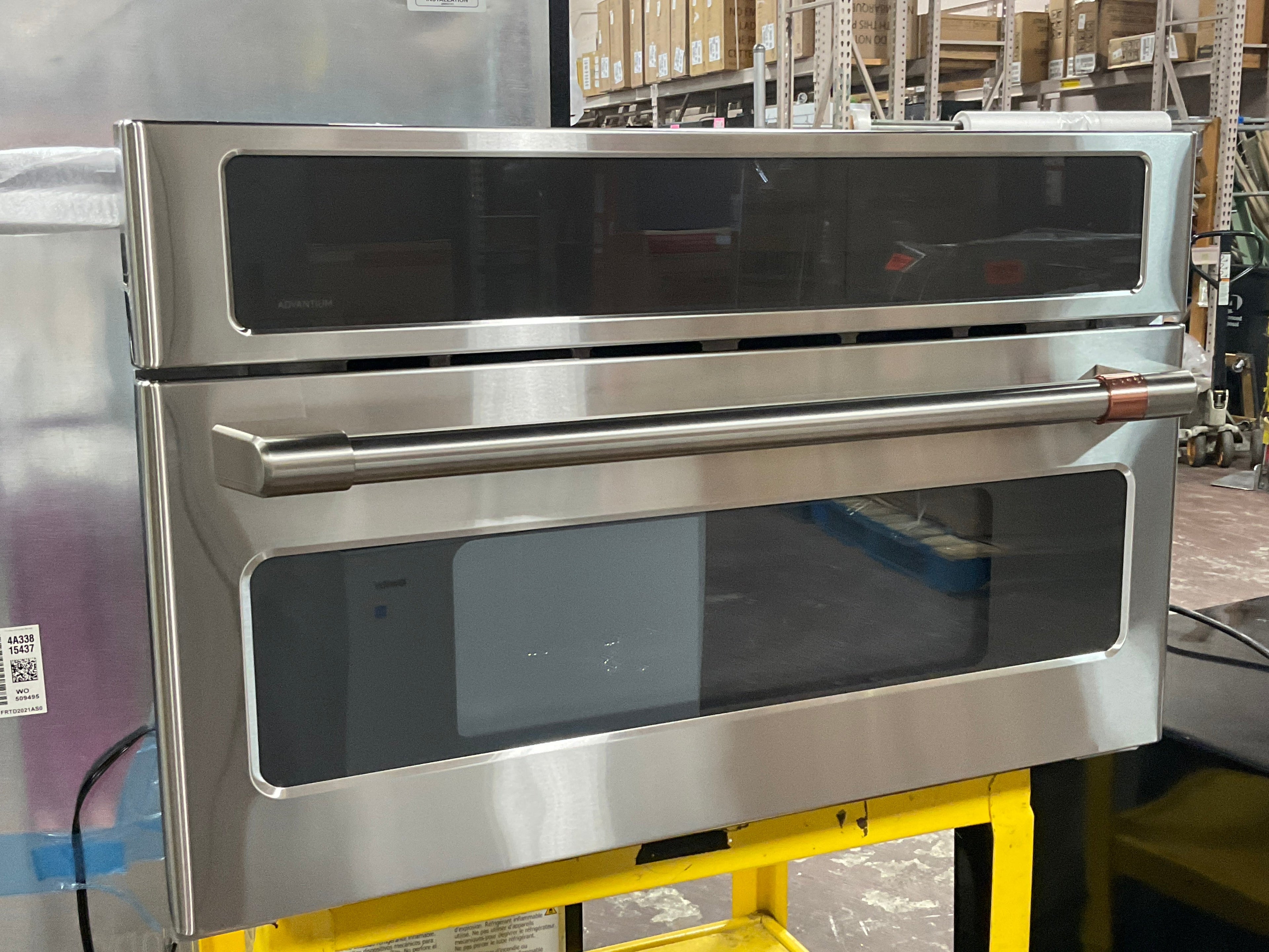 CAFÉ™ 30" Custom Speed Cook Oven with 120V Advantium® Technology