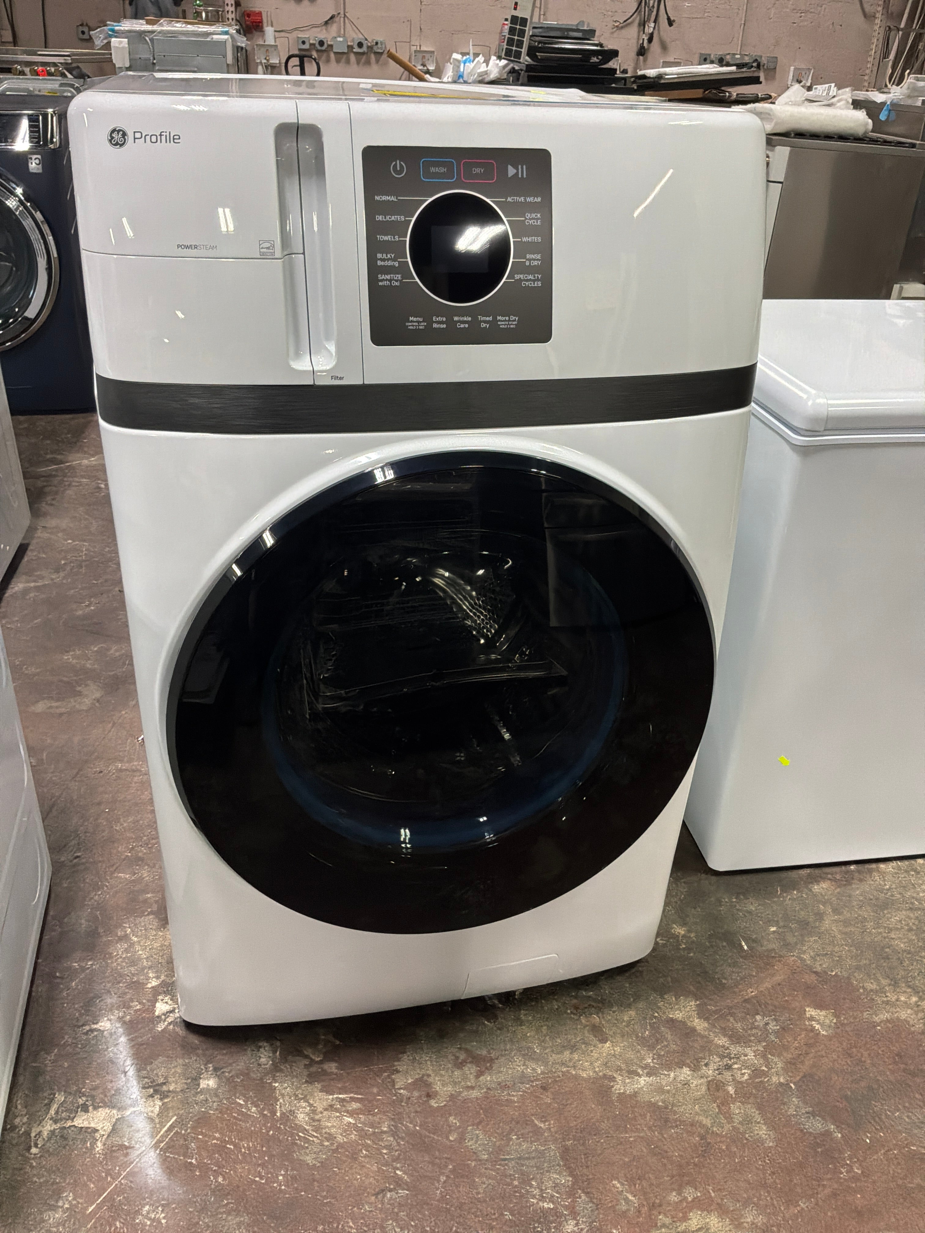 GE Profile™ ENERGY STAR® 4.6 cu. ft. Capacity UltraFast Combo with Ventless Inverter Heat Pump Technology Washer/Dryer