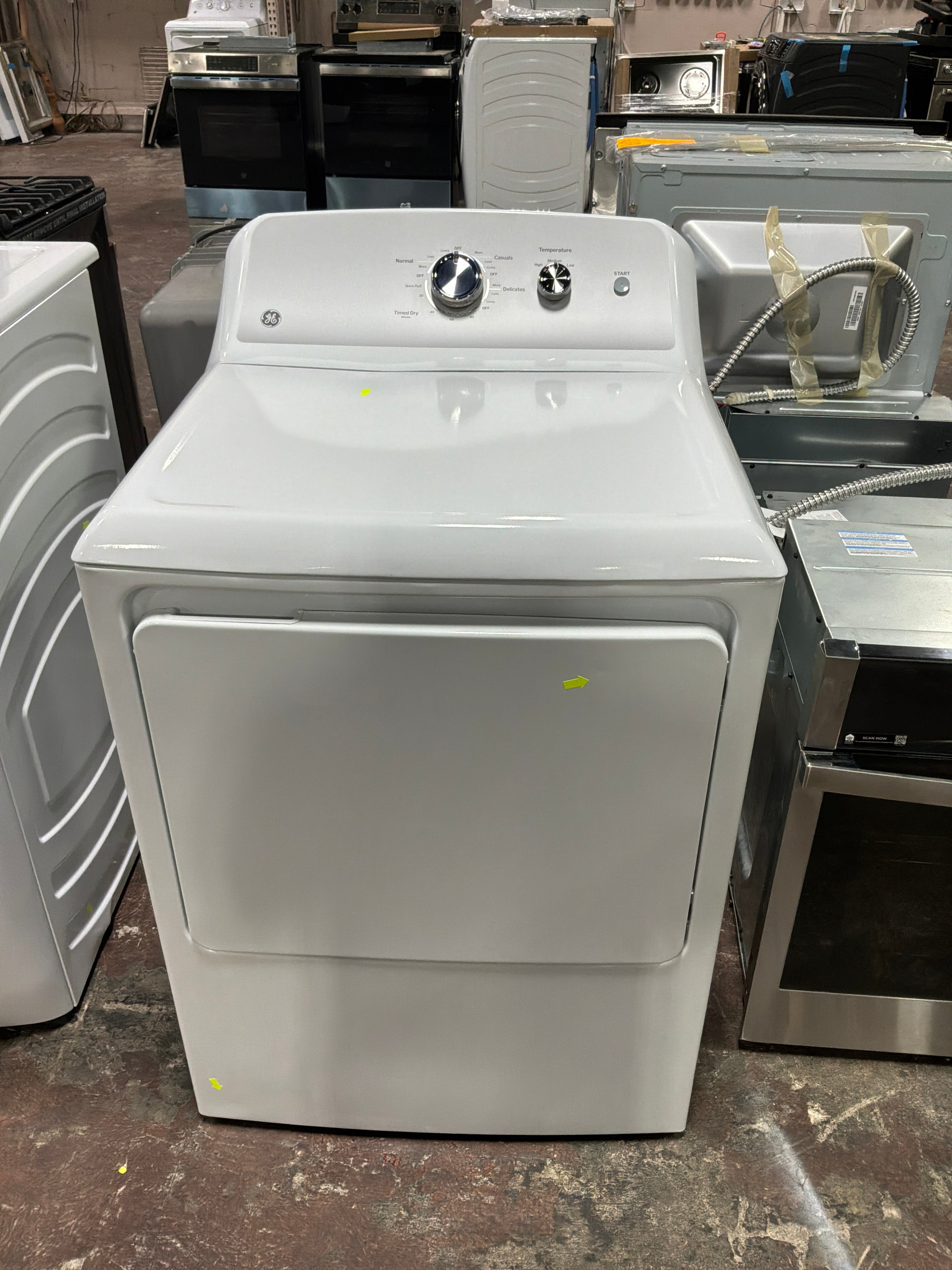 GE GE® 7.2 cu. ft. Capacity Gas Dryer with Up To 120 ft. Venting and Reversible Door