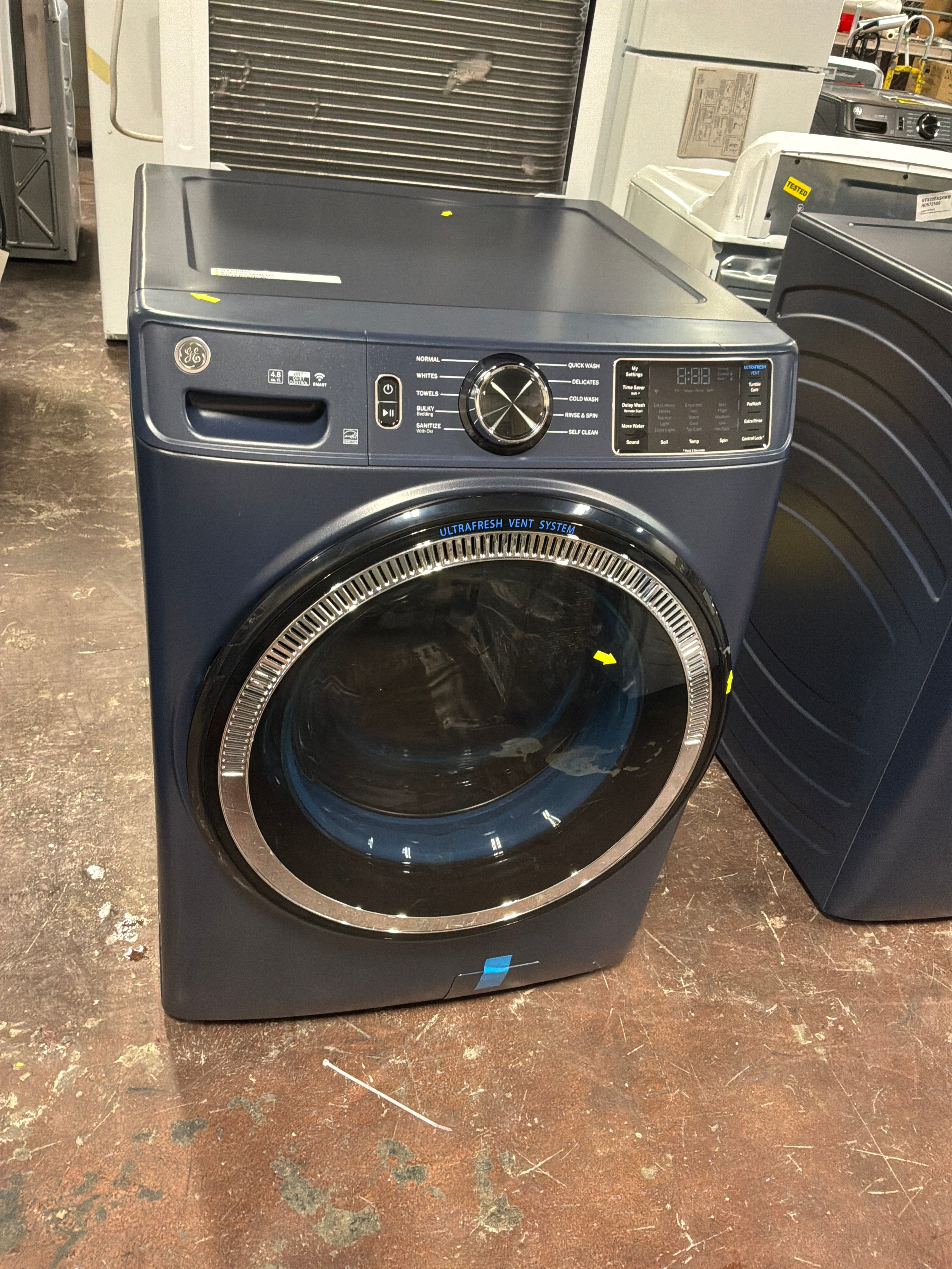 GE GE® ENERGY STAR® 4.8 cu. ft. Capacity Smart Front Load Washer with UltraFresh Vent System with OdorBlock™ and Sanitize w/Oxi