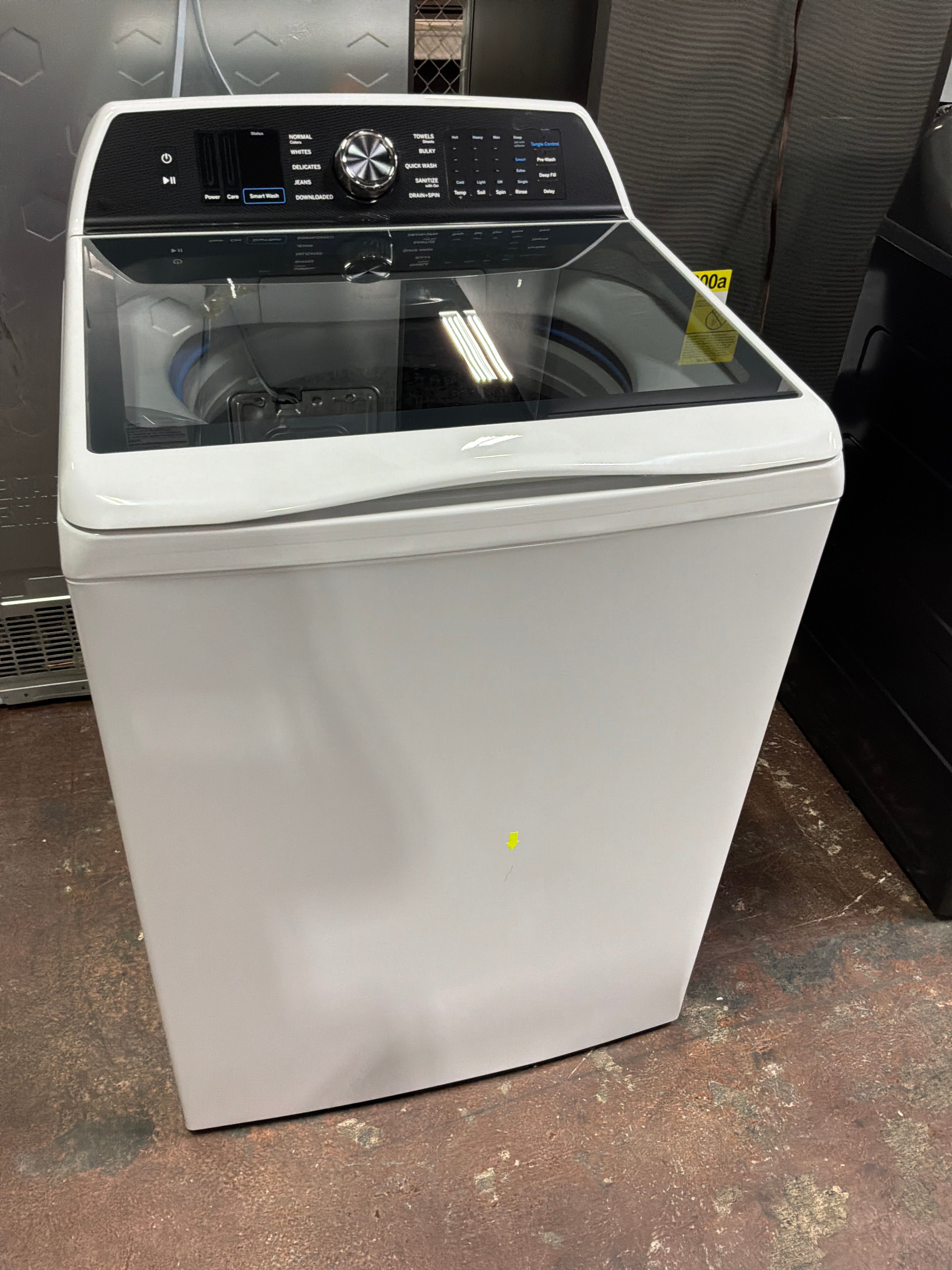 GE Profile™ ENERGY STAR® 5.4 cu. ft. Capacity Washer with Smarter Wash Technology and FlexDispense™