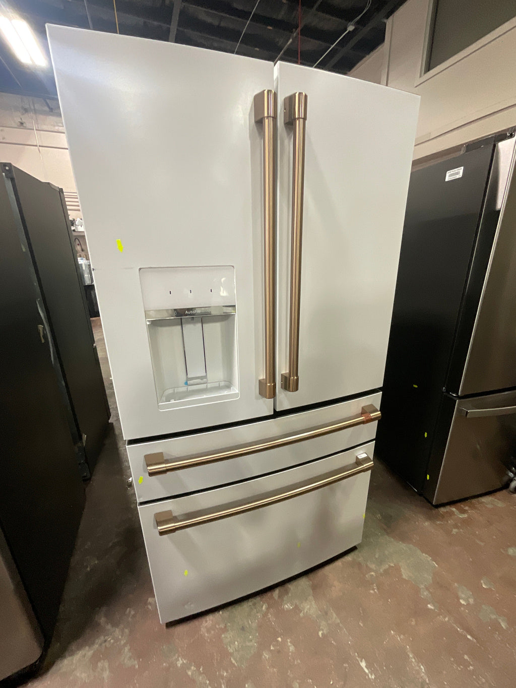 CAFÉ™ ENERGY STAR® 27.8 Cu. Ft. Smart 4-Door French-Door Refrigerator