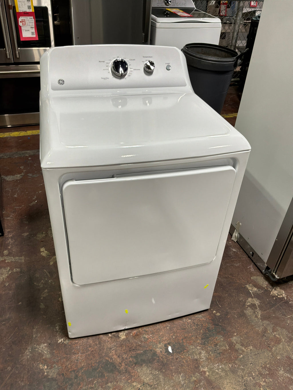 GE GE® 7.2 cu. ft. Capacity Electric Dryer with Up To 120 ft. Venting and Reversible Door